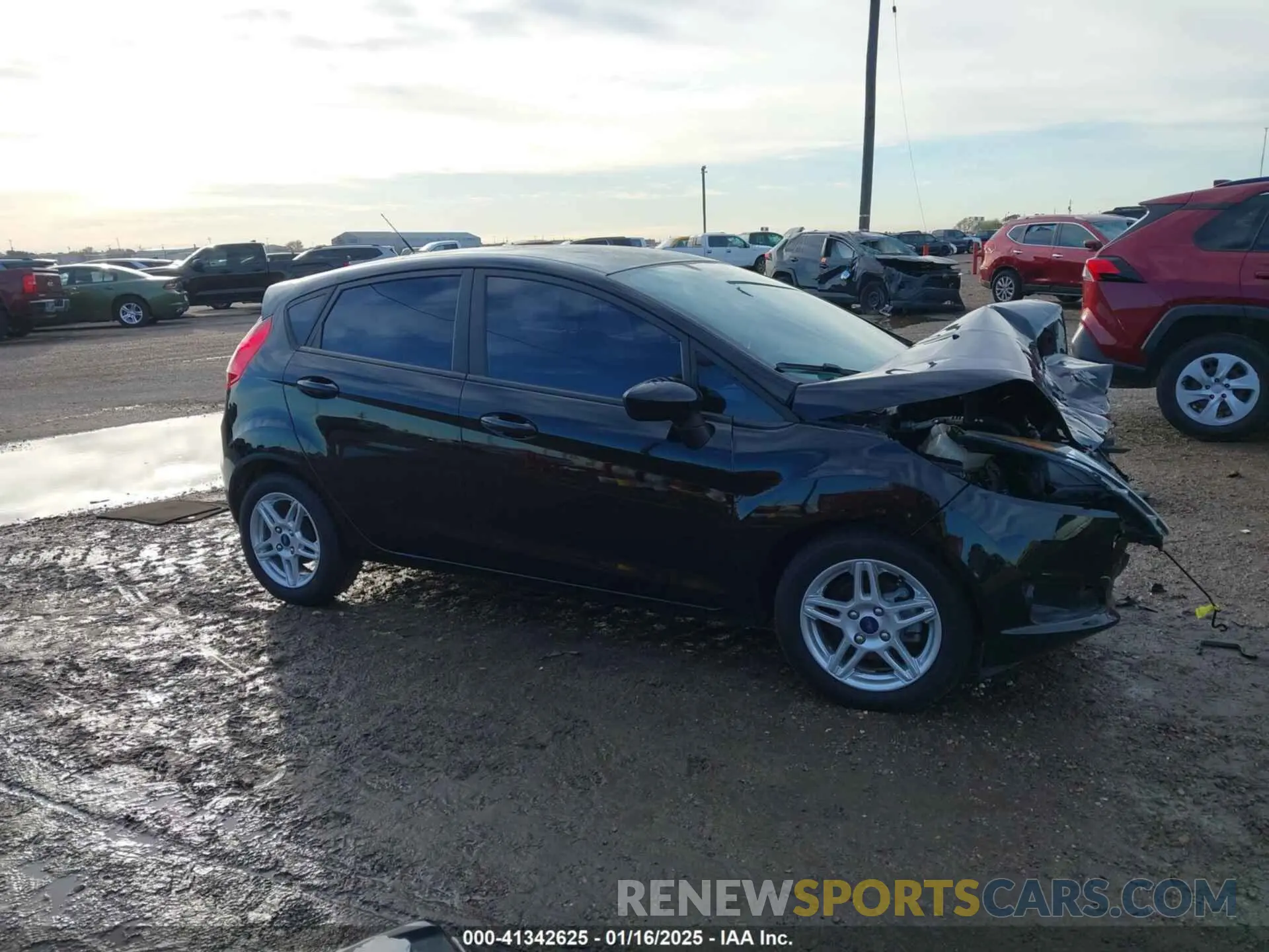 1 fotografías del automóvil dañado 3FADP4EJ3KM122699 FORD FIESTA 2019