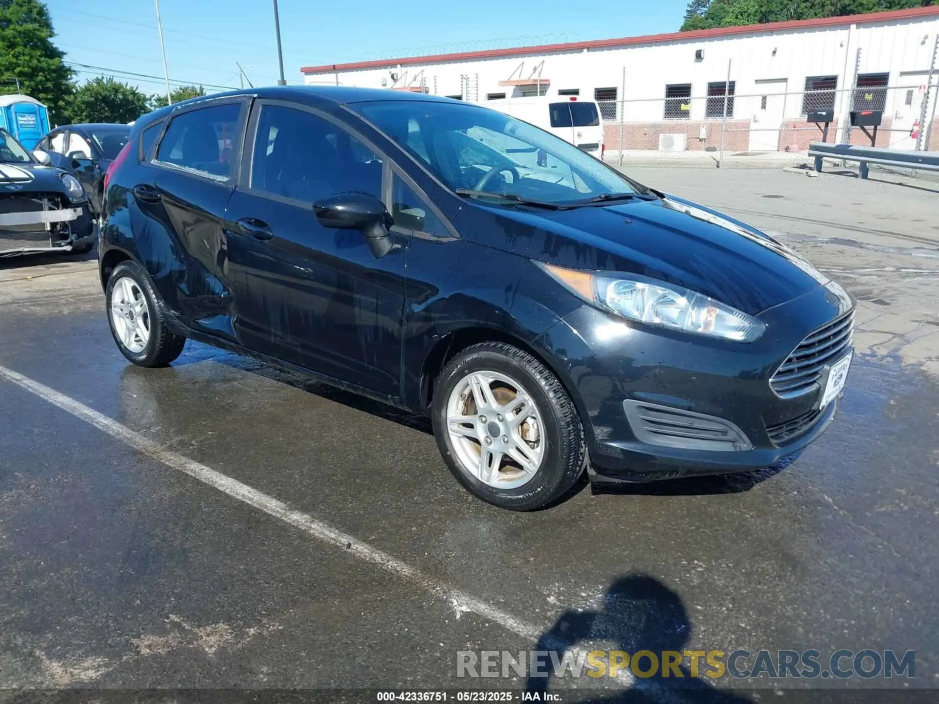 1 fotografías del automóvil dañado 3FADP4EJ3KM141754 FORD FIESTA 2019