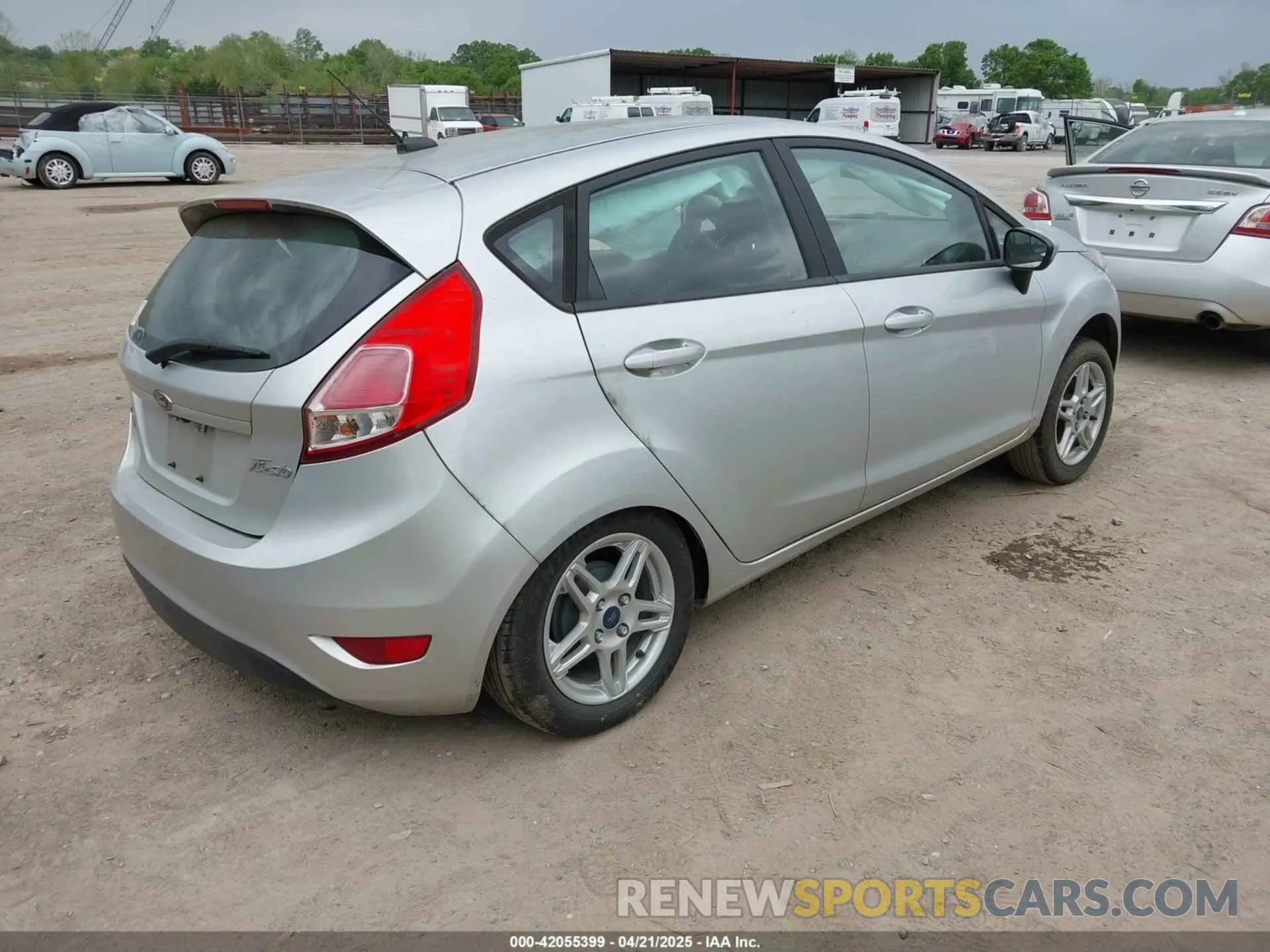 4 fotografías del automóvil dañado 3FADP4EJ3KM145397 FORD FIESTA 2019