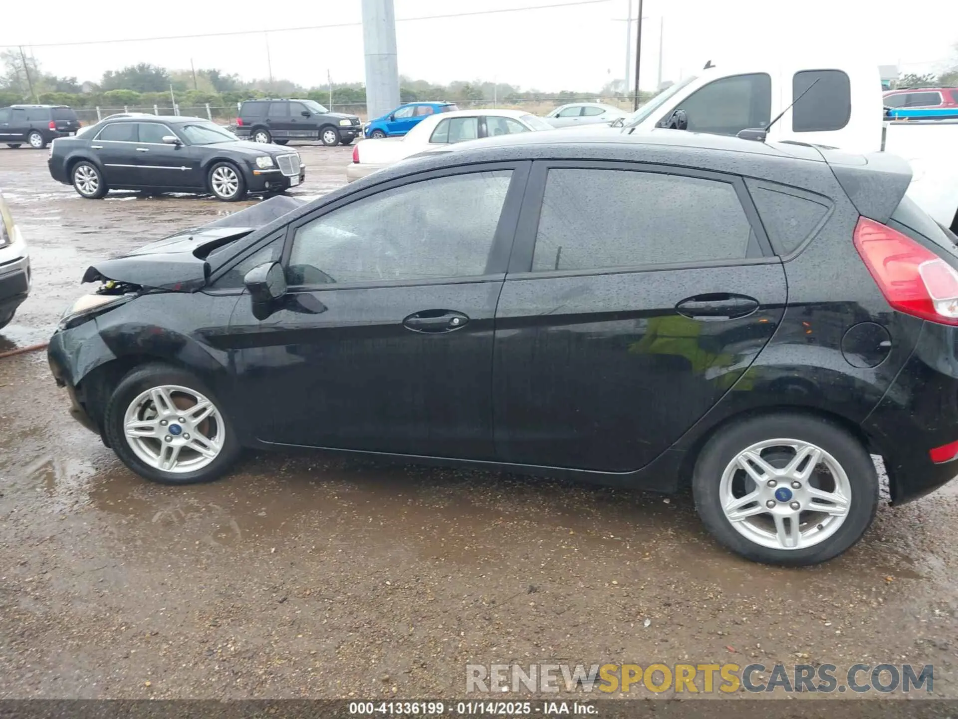 13 fotografías del automóvil dañado 3FADP4EJ3KM165794 FORD FIESTA 2019