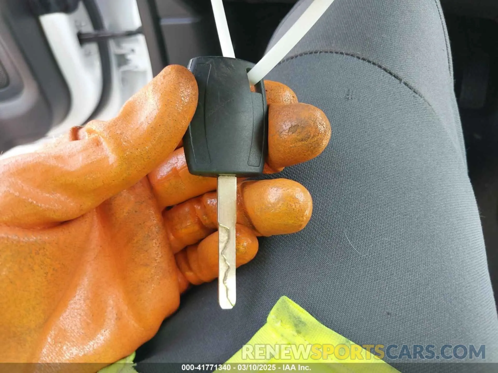 11 fotografías del automóvil dañado 3FADP4EJ5KM112756 FORD FIESTA 2019