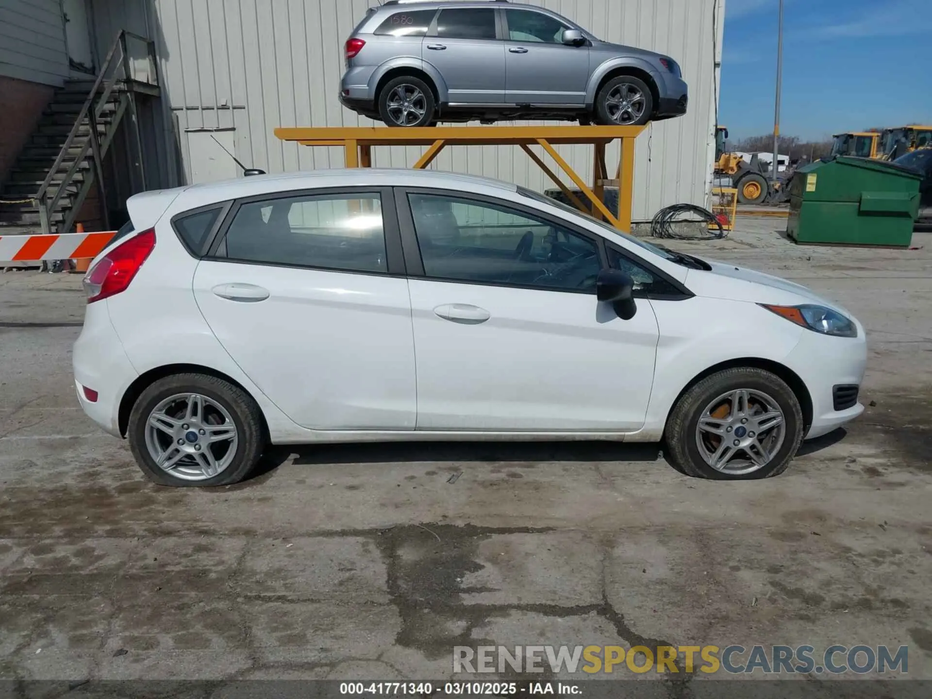 14 fotografías del automóvil dañado 3FADP4EJ5KM112756 FORD FIESTA 2019