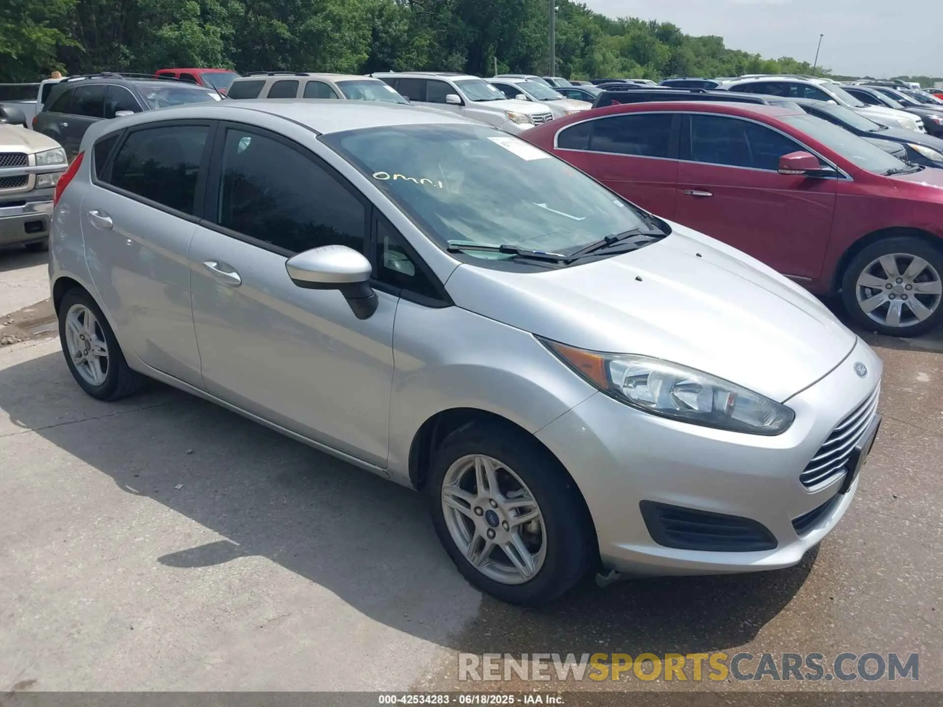 1 fotografías del automóvil dañado 3FADP4EJ7KM135228 FORD FIESTA 2019