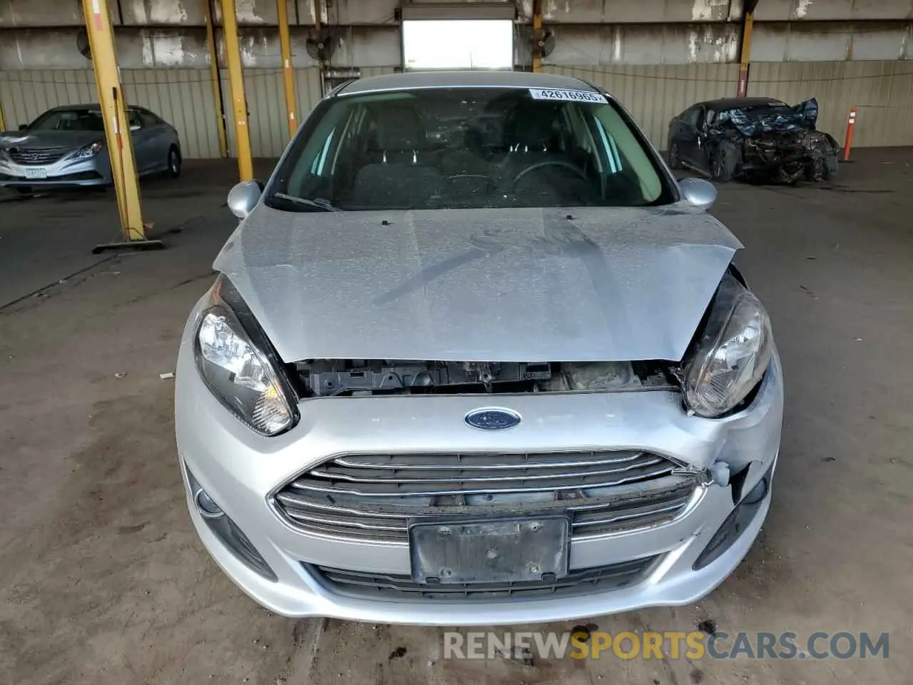 5 fotografías del automóvil dañado 3FADP4EJ7KM144043 FORD FIESTA 2019