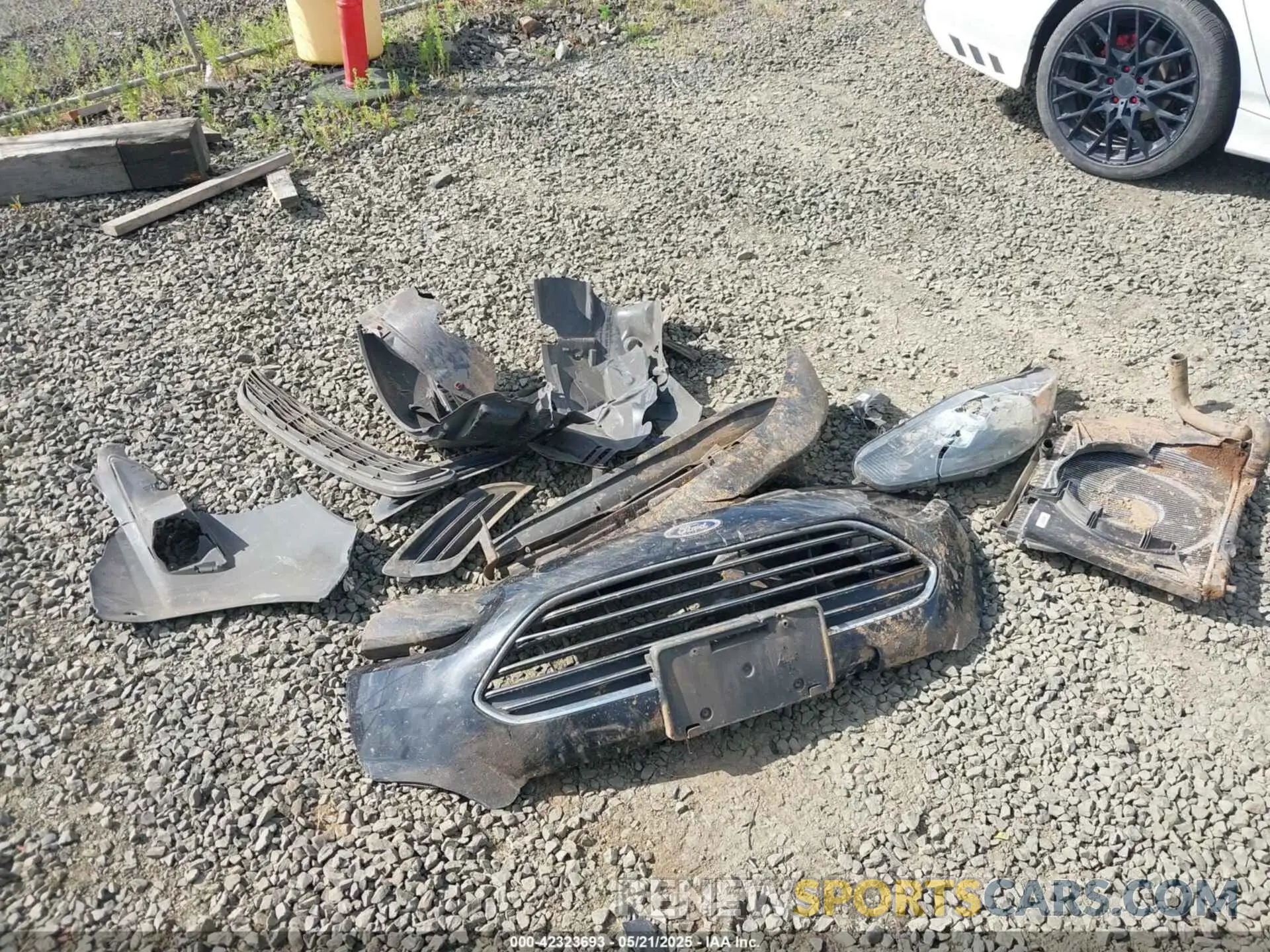 12 fotografías del automóvil dañado 3FADP4EJ8KM113559 FORD FIESTA 2019