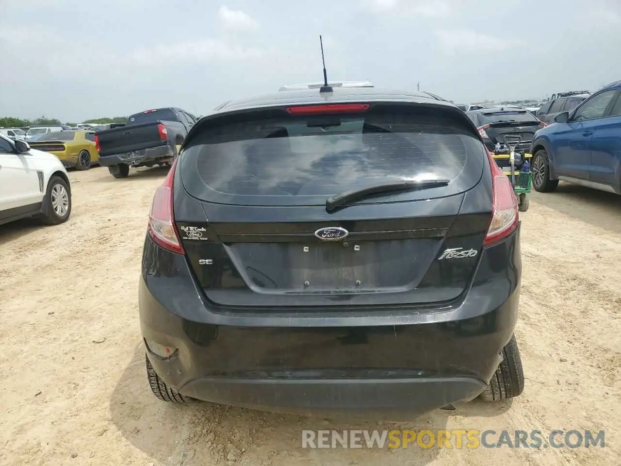 6 fotografías del automóvil dañado 3FADP4EJ9KM119788 FORD FIESTA 2019