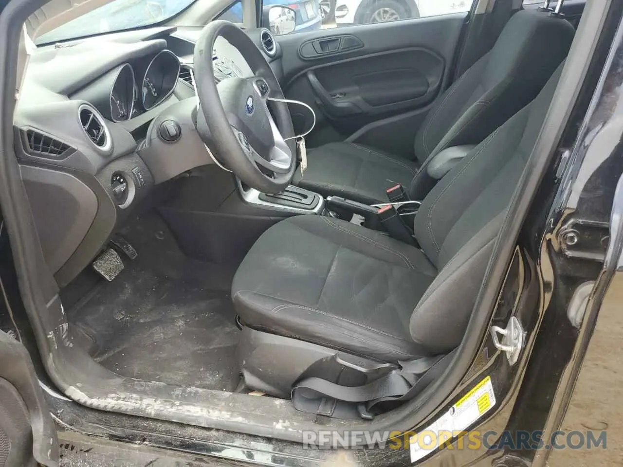 7 fotografías del automóvil dañado 3FADP4EJ9KM119788 FORD FIESTA 2019