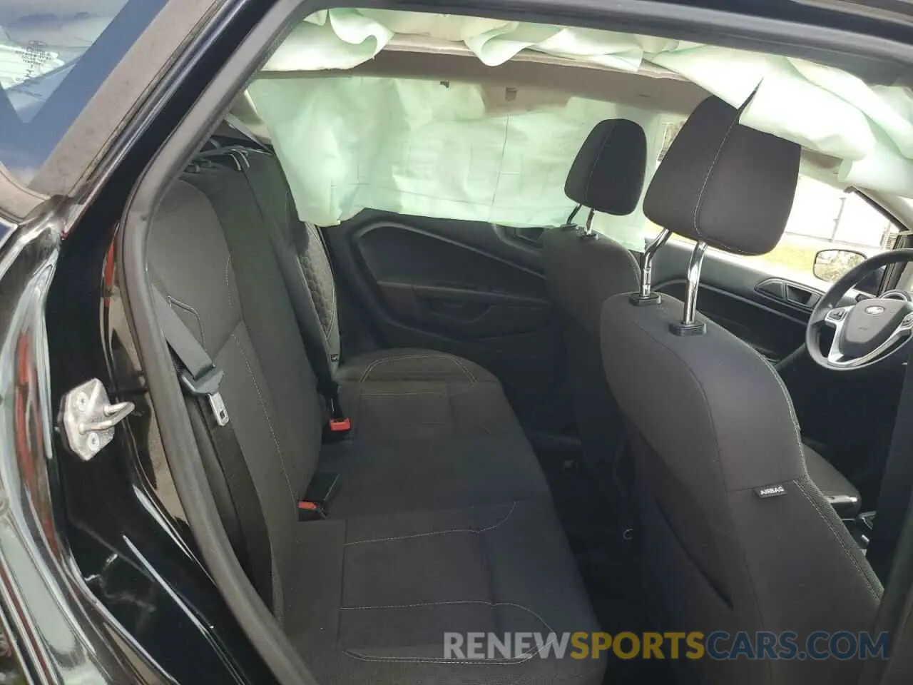 11 fotografías del automóvil dañado 3FADP4EJ9KM133335 FORD FIESTA 2019