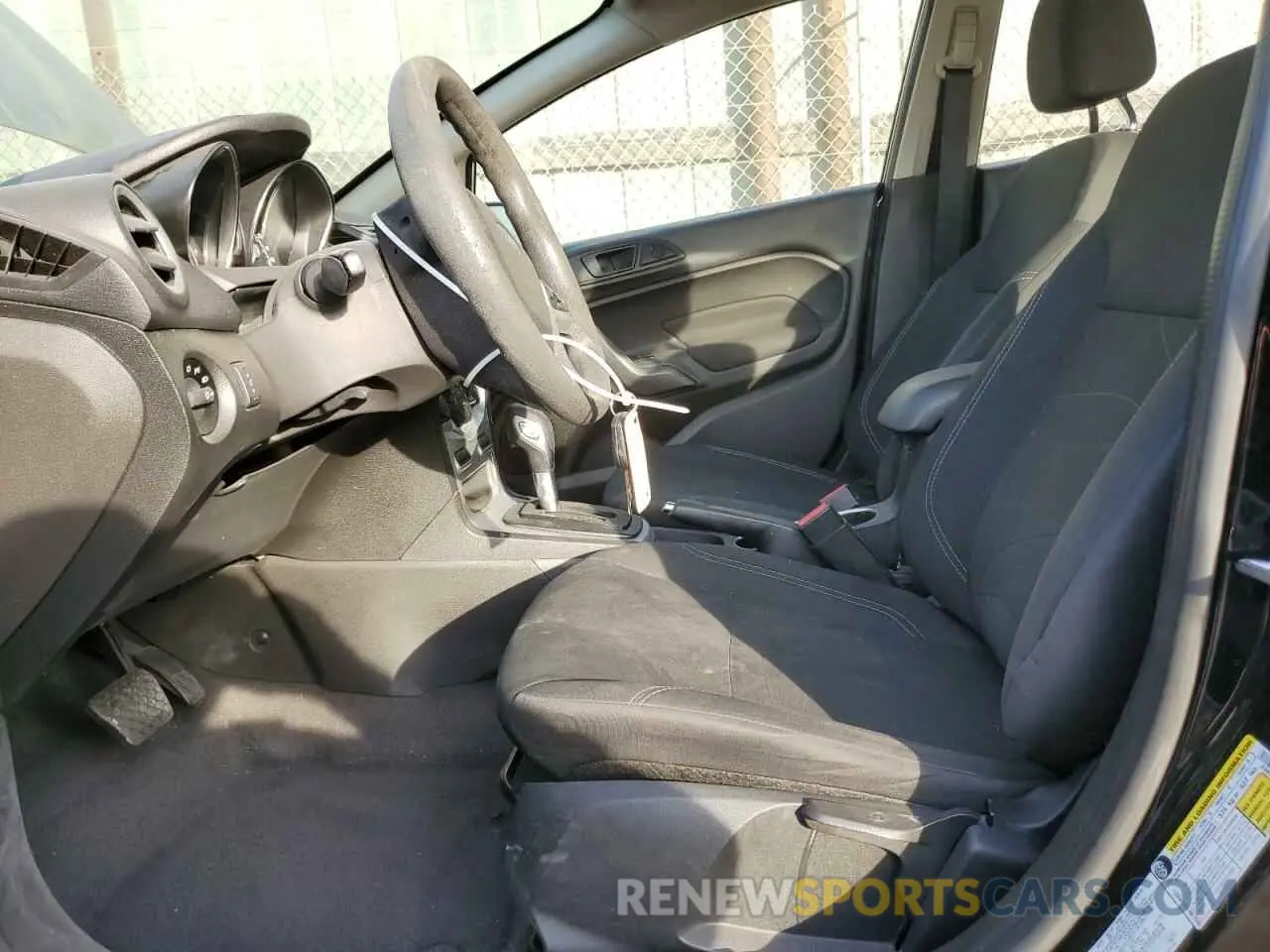 7 fotografías del automóvil dañado 3FADP4EJ9KM156811 FORD FIESTA 2019