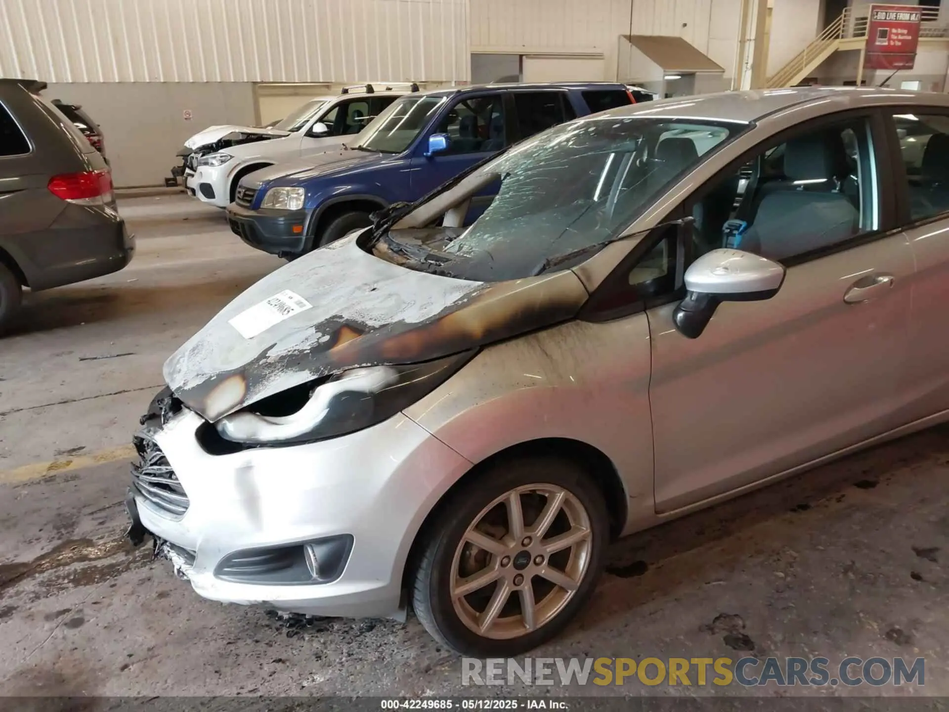 14 fotografías del automóvil dañado 3FADP4EJXKM130668 FORD FIESTA 2019