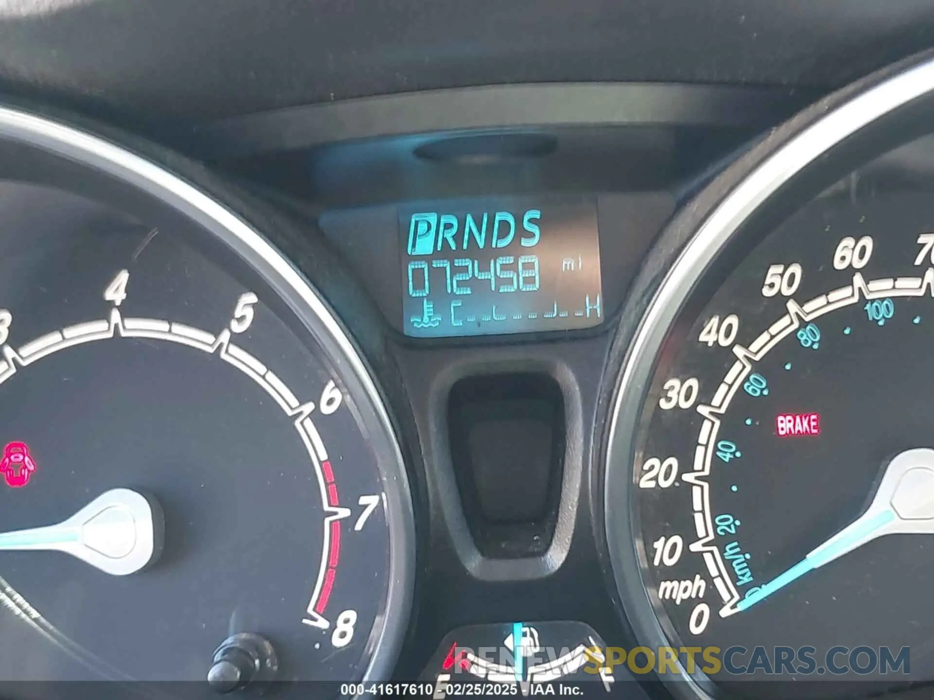 15 fotografías del automóvil dañado 3FADP4EJXKM149396 FORD FIESTA 2019