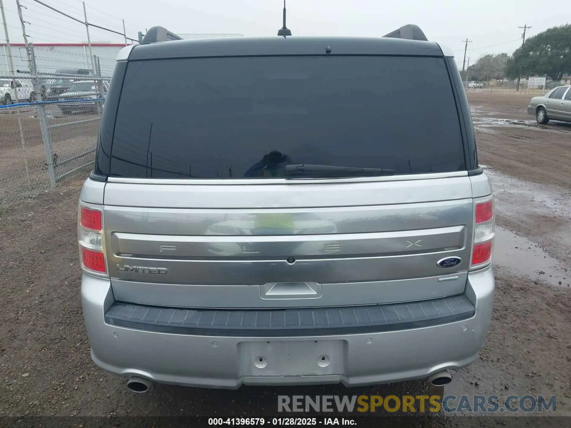 16 fotografías del automóvil dañado 2FMGK5B82KBA23902 FORD FLEX 2019