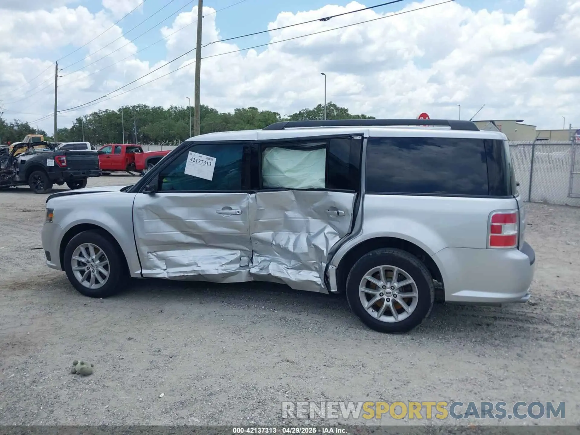14 fotografías del automóvil dañado 2FMGK5B85KBA36451 FORD FLEX 2019