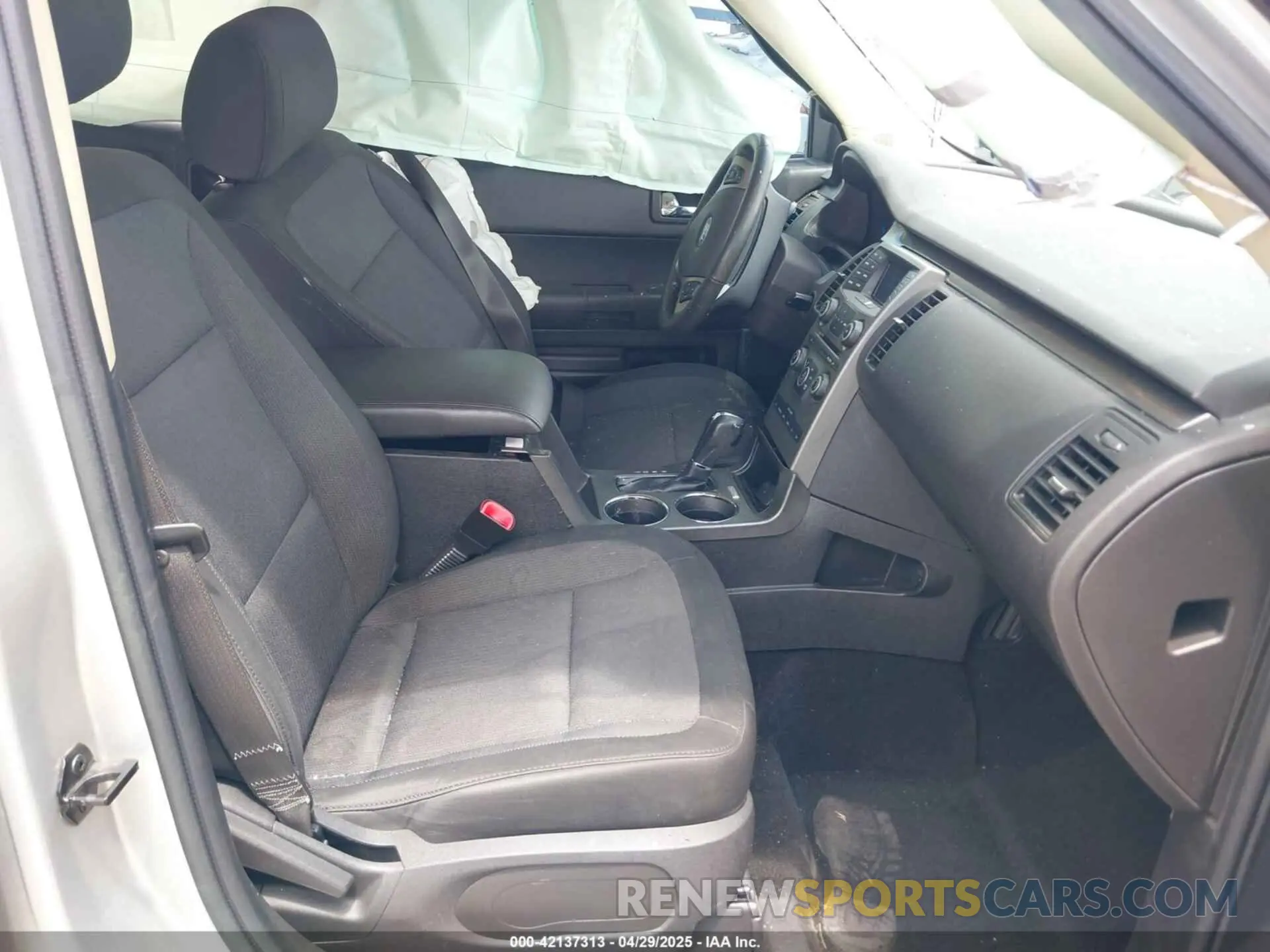 5 fotografías del automóvil dañado 2FMGK5B85KBA36451 FORD FLEX 2019