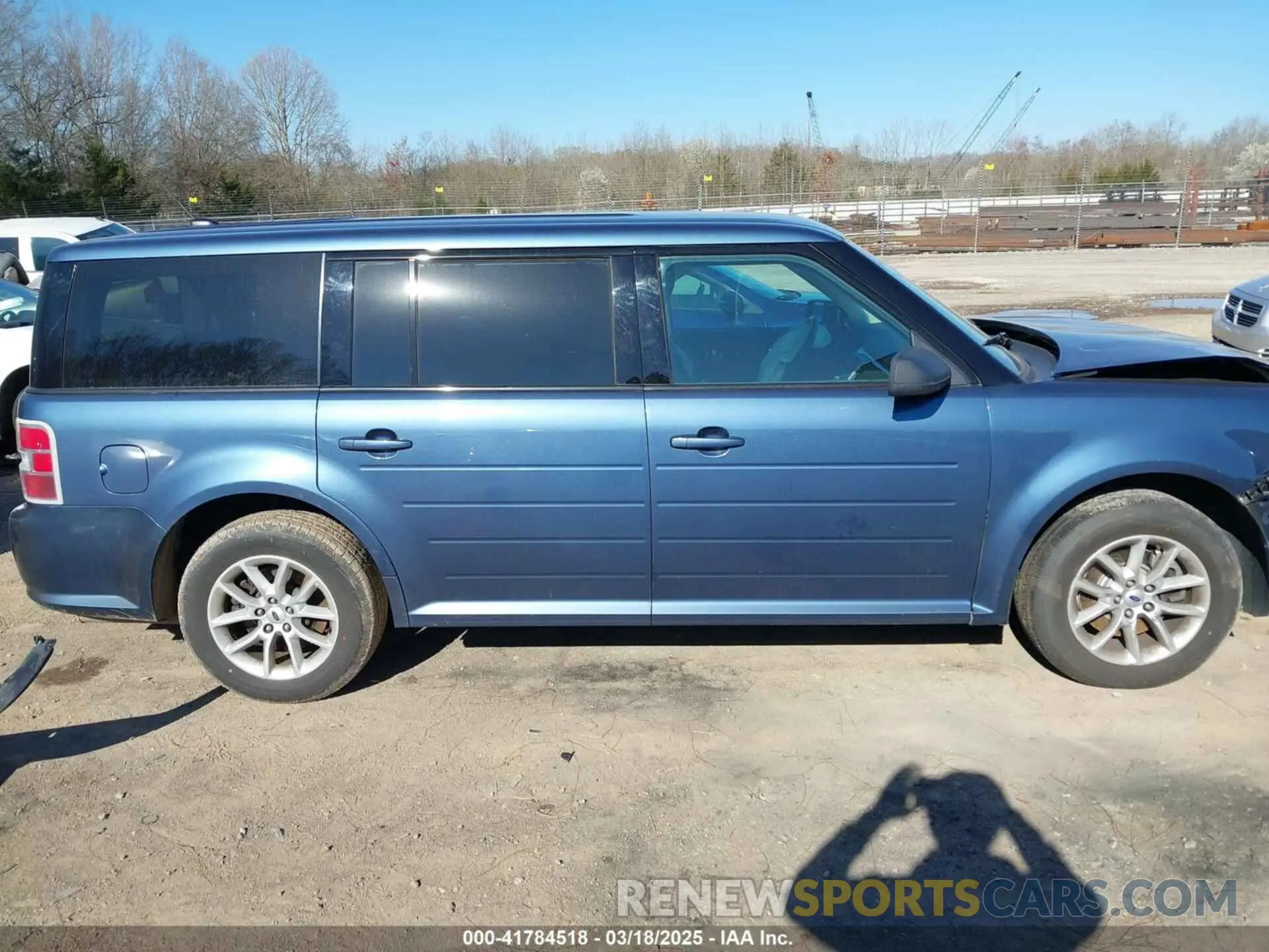 13 fotografías del automóvil dañado 2FMGK5B8XKBA16986 FORD FLEX 2019