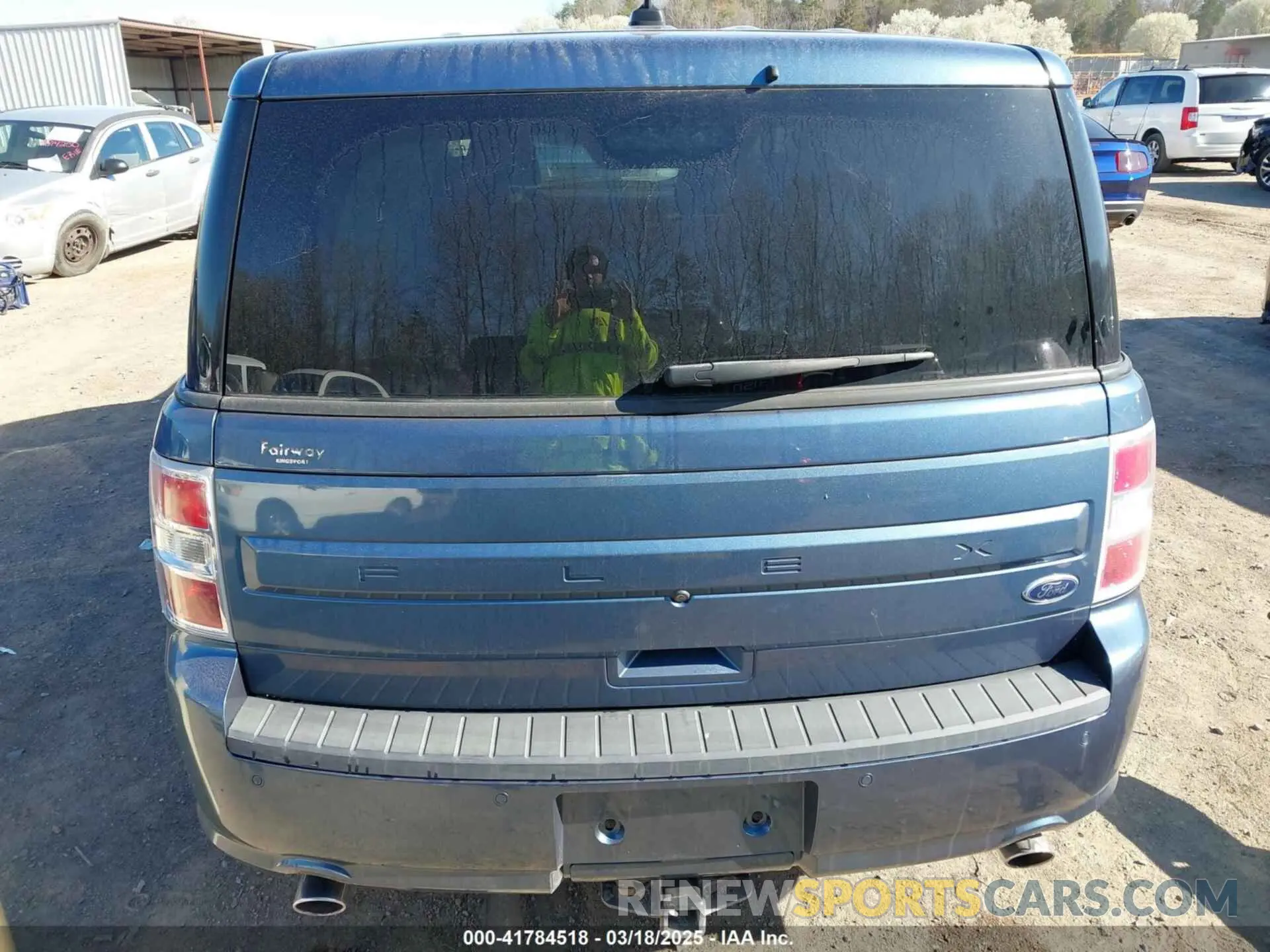16 fotografías del automóvil dañado 2FMGK5B8XKBA16986 FORD FLEX 2019