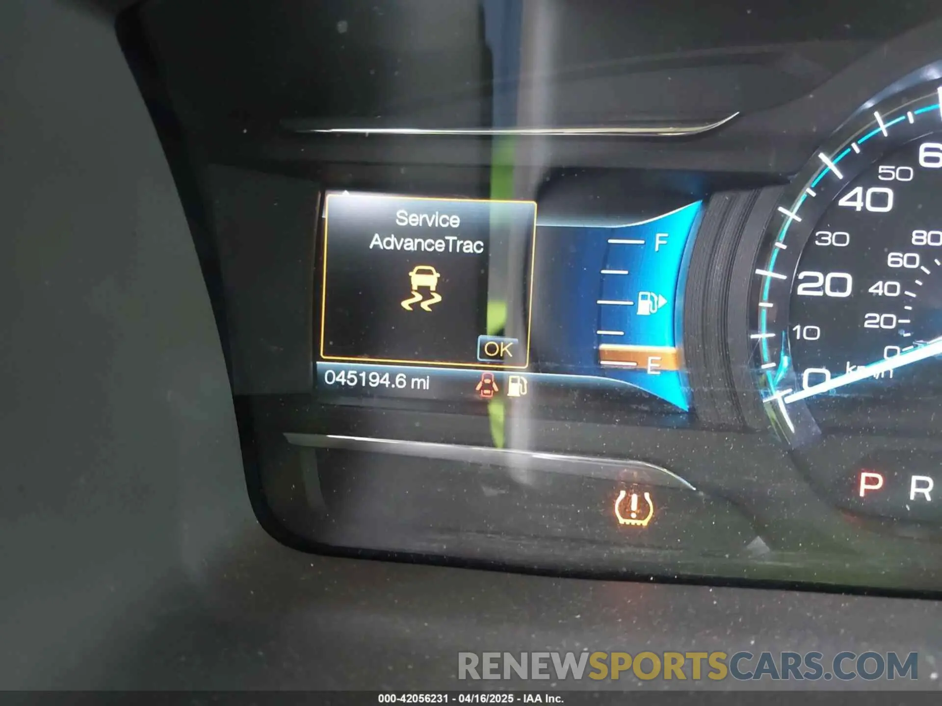 15 fotografías del automóvil dañado 2FMGK5C86KBA07992 FORD FLEX 2019