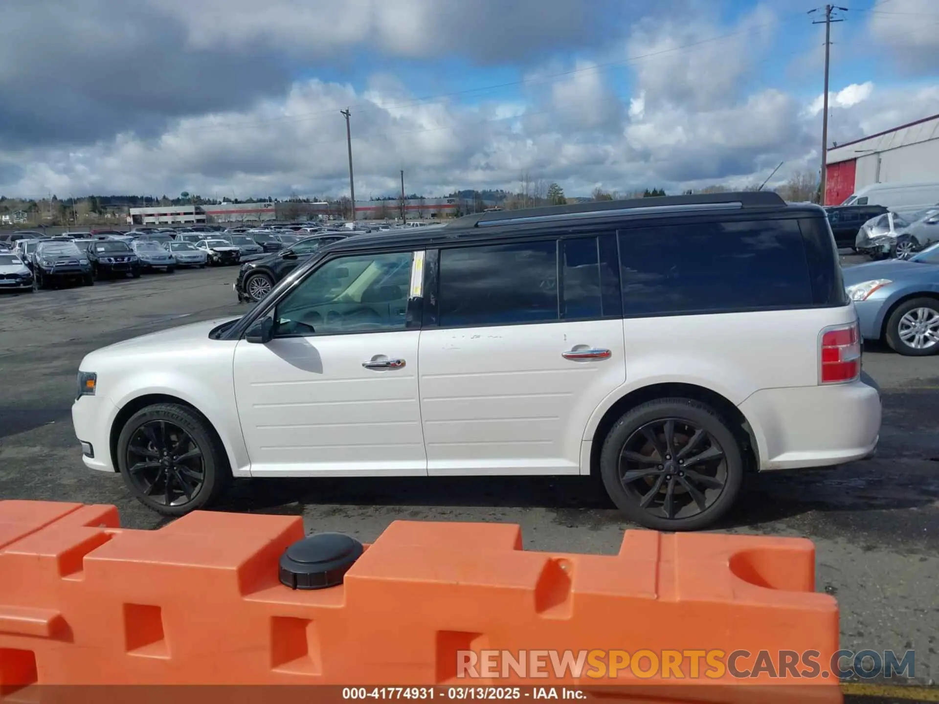 15 fotografías del automóvil dañado 2FMGK5C86KBA19365 FORD FLEX 2019