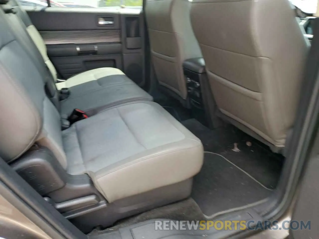11 fotografías del automóvil dañado 2FMGK5C87KBA02980 FORD FLEX 2019