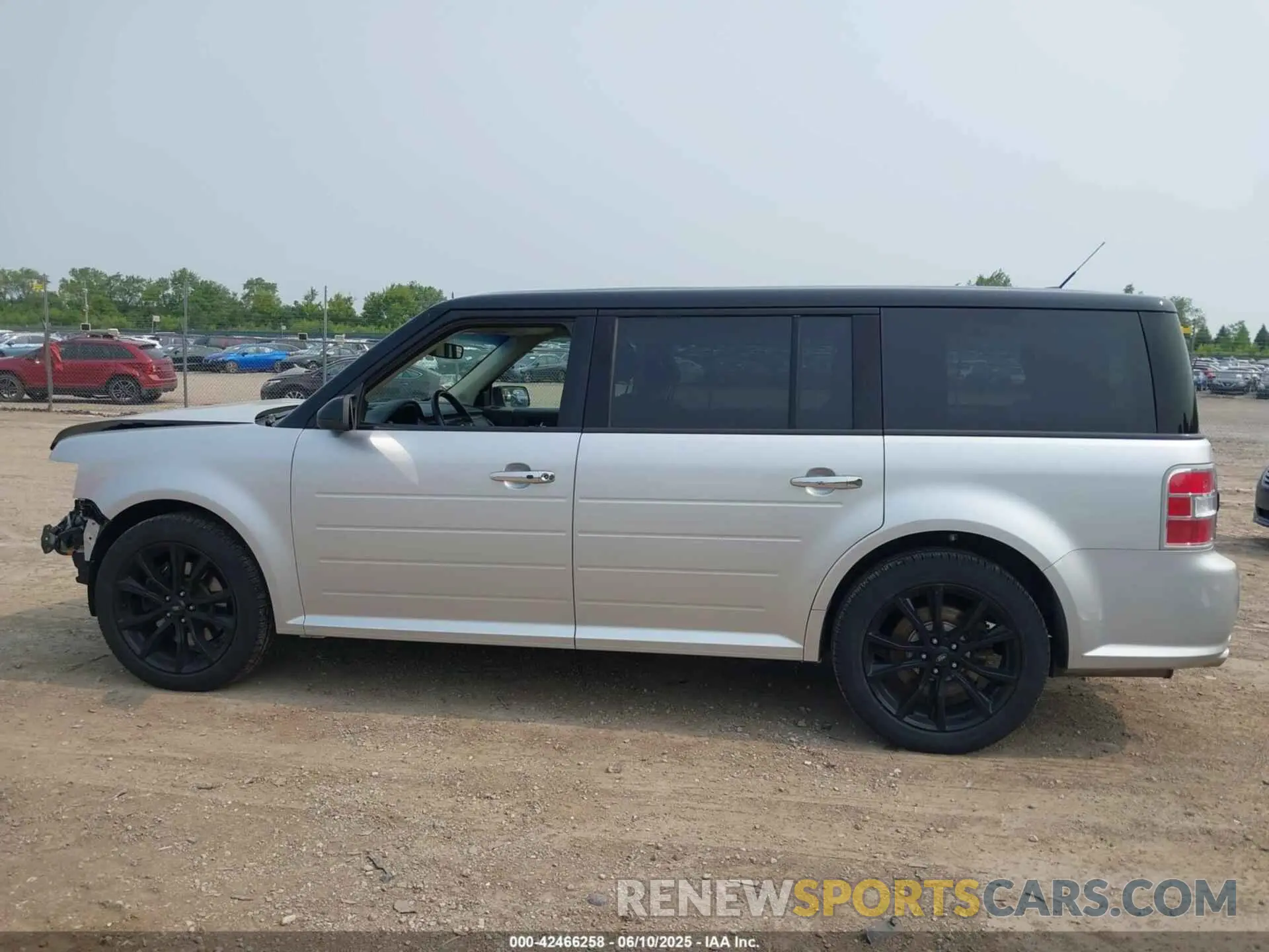 15 fotografías del automóvil dañado 2FMGK5C88KBA07508 FORD FLEX 2019