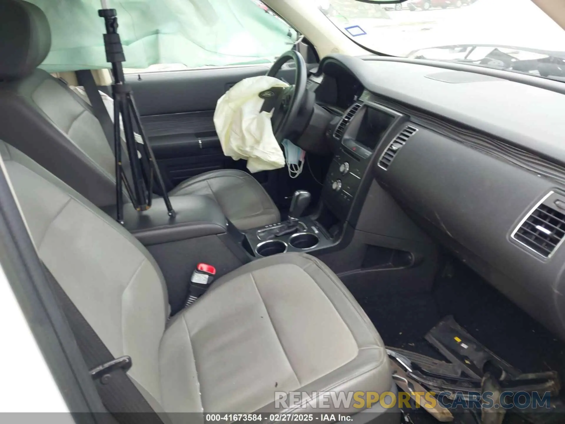 5 fotografías del automóvil dañado 2FMGK5C89KBA31963 FORD FLEX 2019