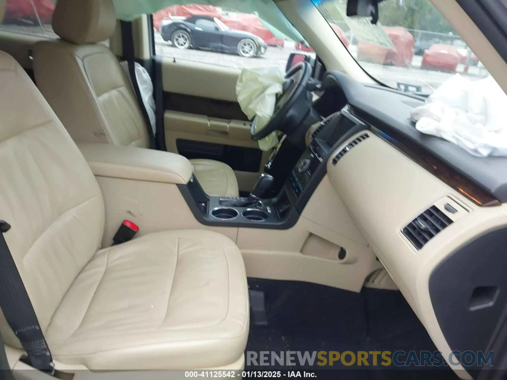 5 fotografías del automóvil dañado 2FMGK5D80KBA07565 FORD FLEX 2019