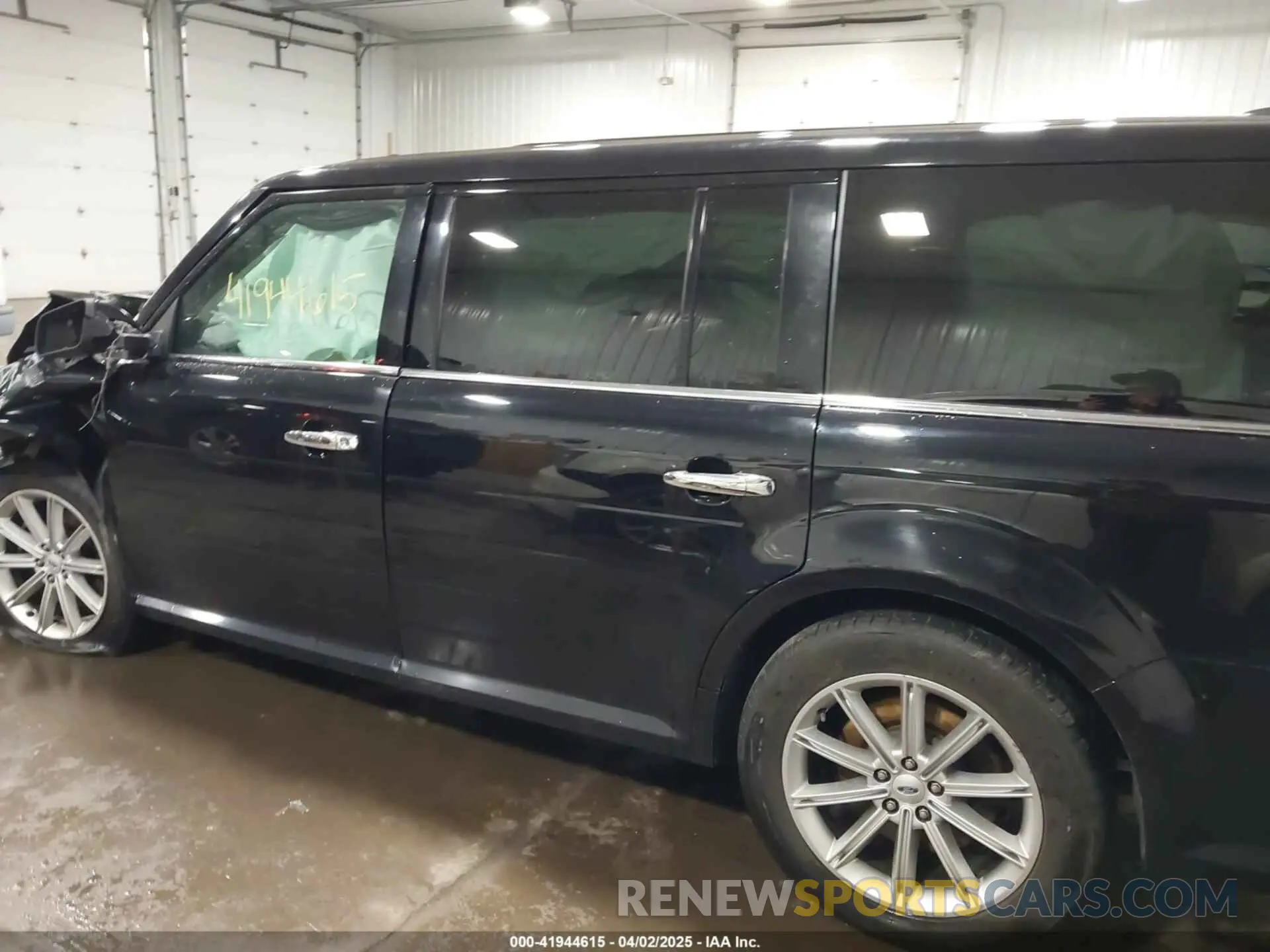 14 fotografías del automóvil dañado 2FMGK5D80KBA35558 FORD FLEX 2019