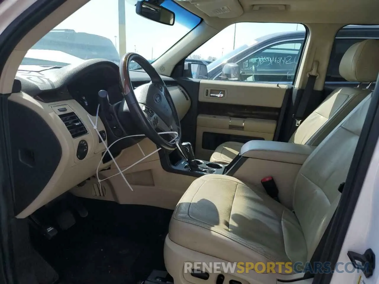 7 fotografías del automóvil dañado 2FMGK5D82KBA32404 FORD FLEX 2019