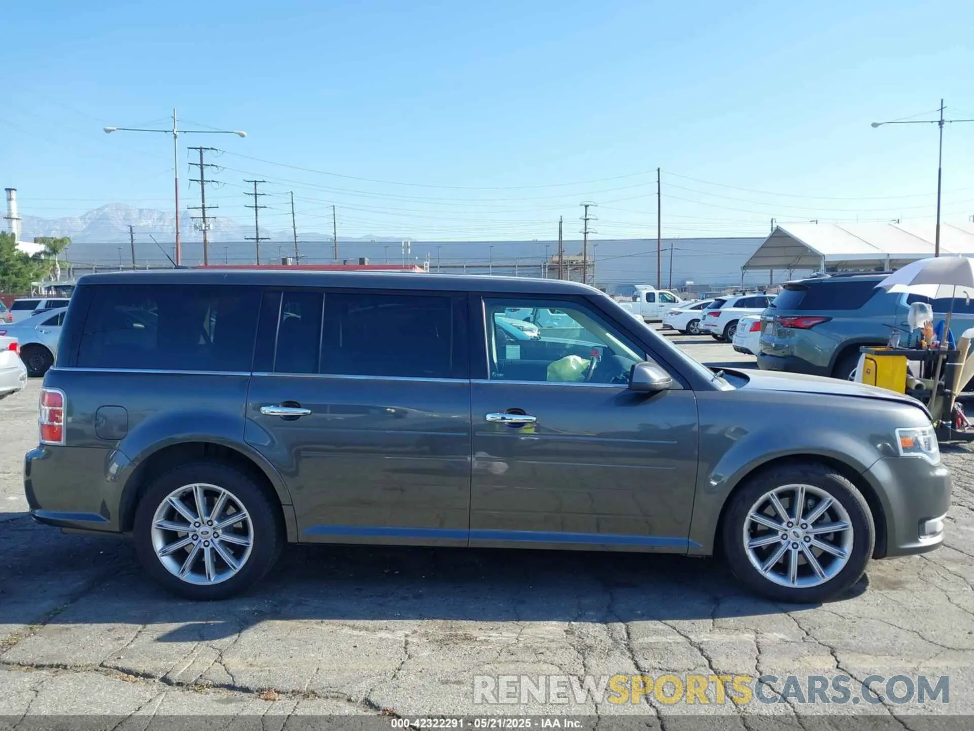 13 fotografías del automóvil dañado 2FMGK5D86KBA03228 FORD FLEX 2019