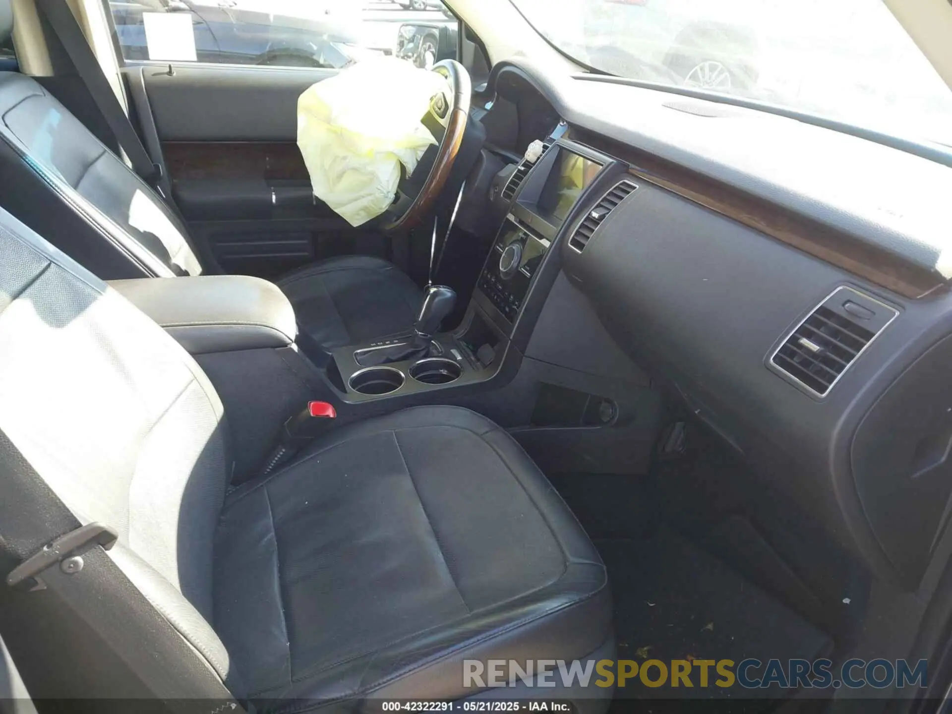 5 fotografías del automóvil dañado 2FMGK5D86KBA03228 FORD FLEX 2019