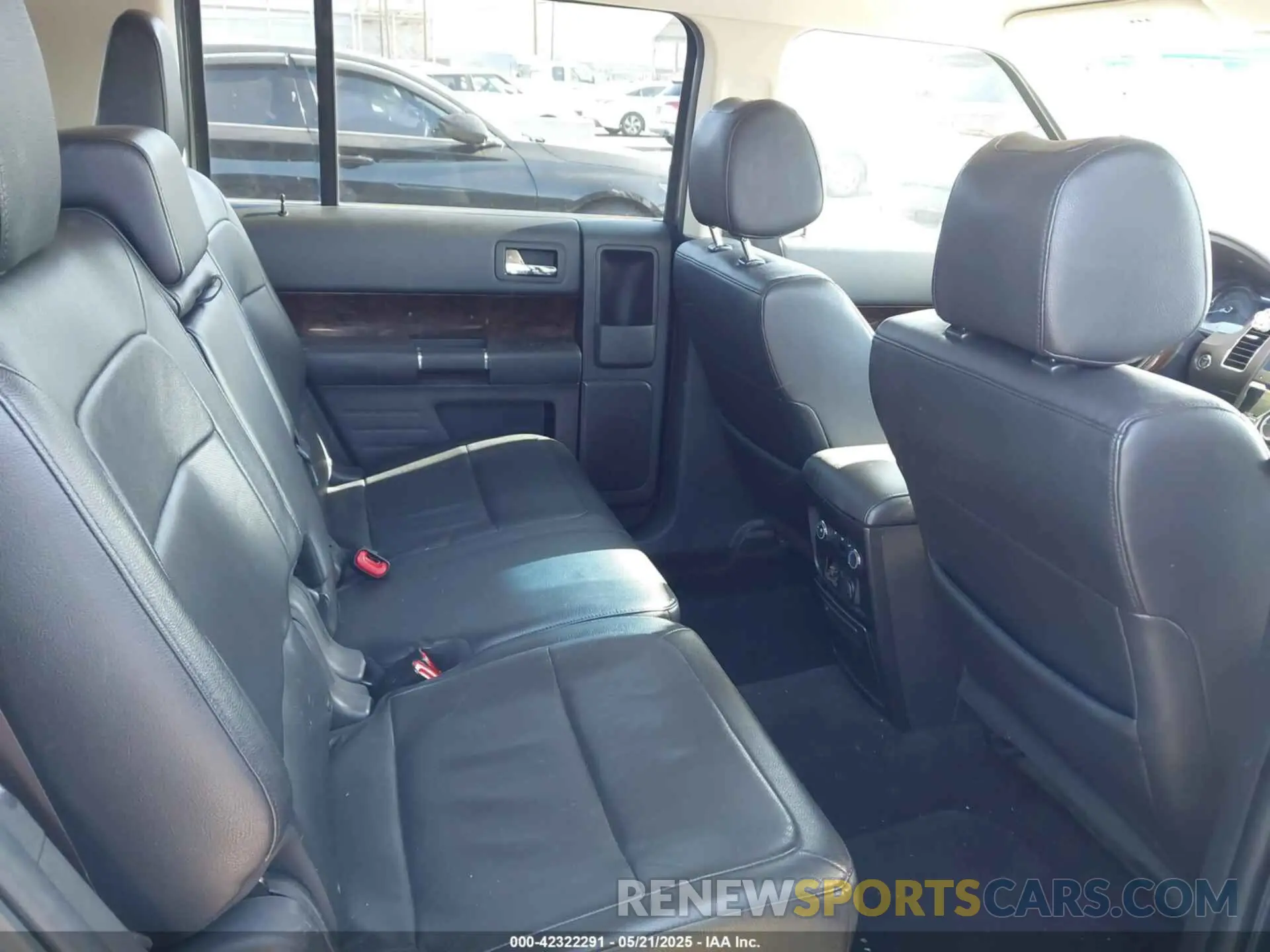 8 fotografías del automóvil dañado 2FMGK5D86KBA03228 FORD FLEX 2019