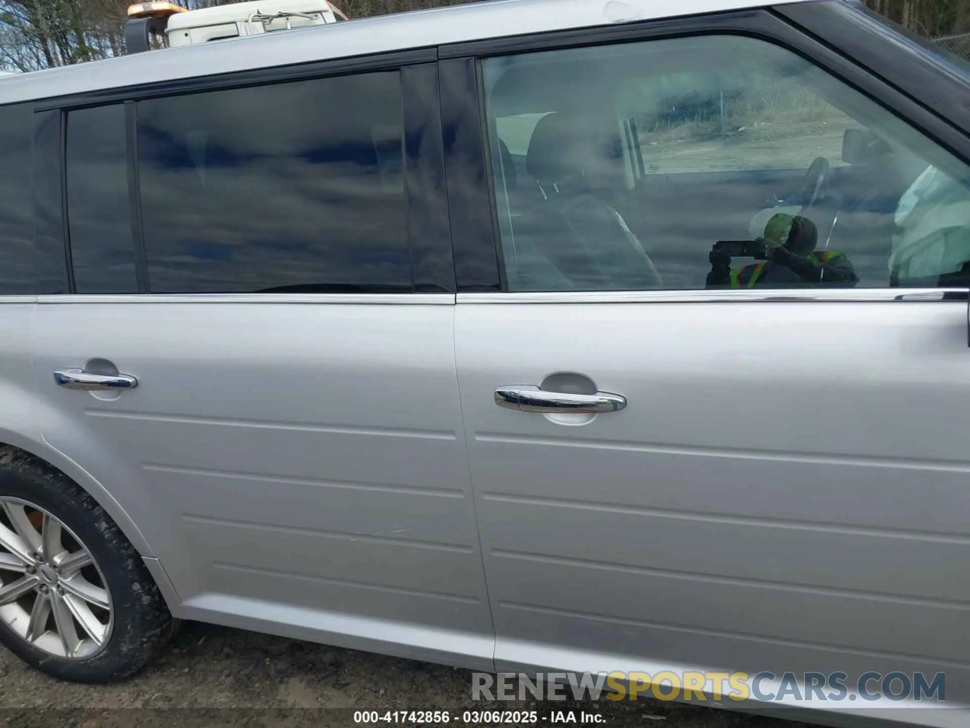 13 fotografías del automóvil dañado 2FMGK5D87KBA19647 FORD FLEX 2019