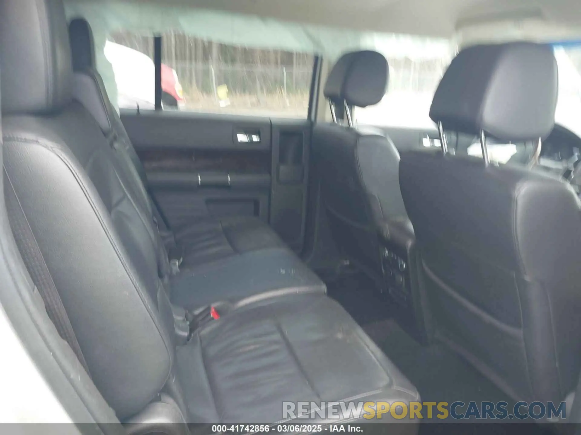 8 fotografías del automóvil dañado 2FMGK5D87KBA19647 FORD FLEX 2019