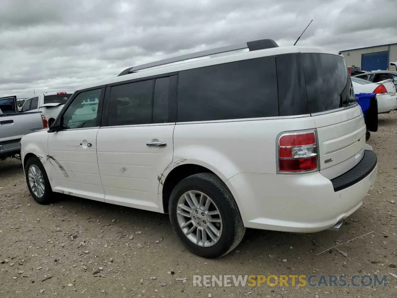 2 fotografías del automóvil dañado 2FMHK6C82KBA24010 FORD FLEX 2019
