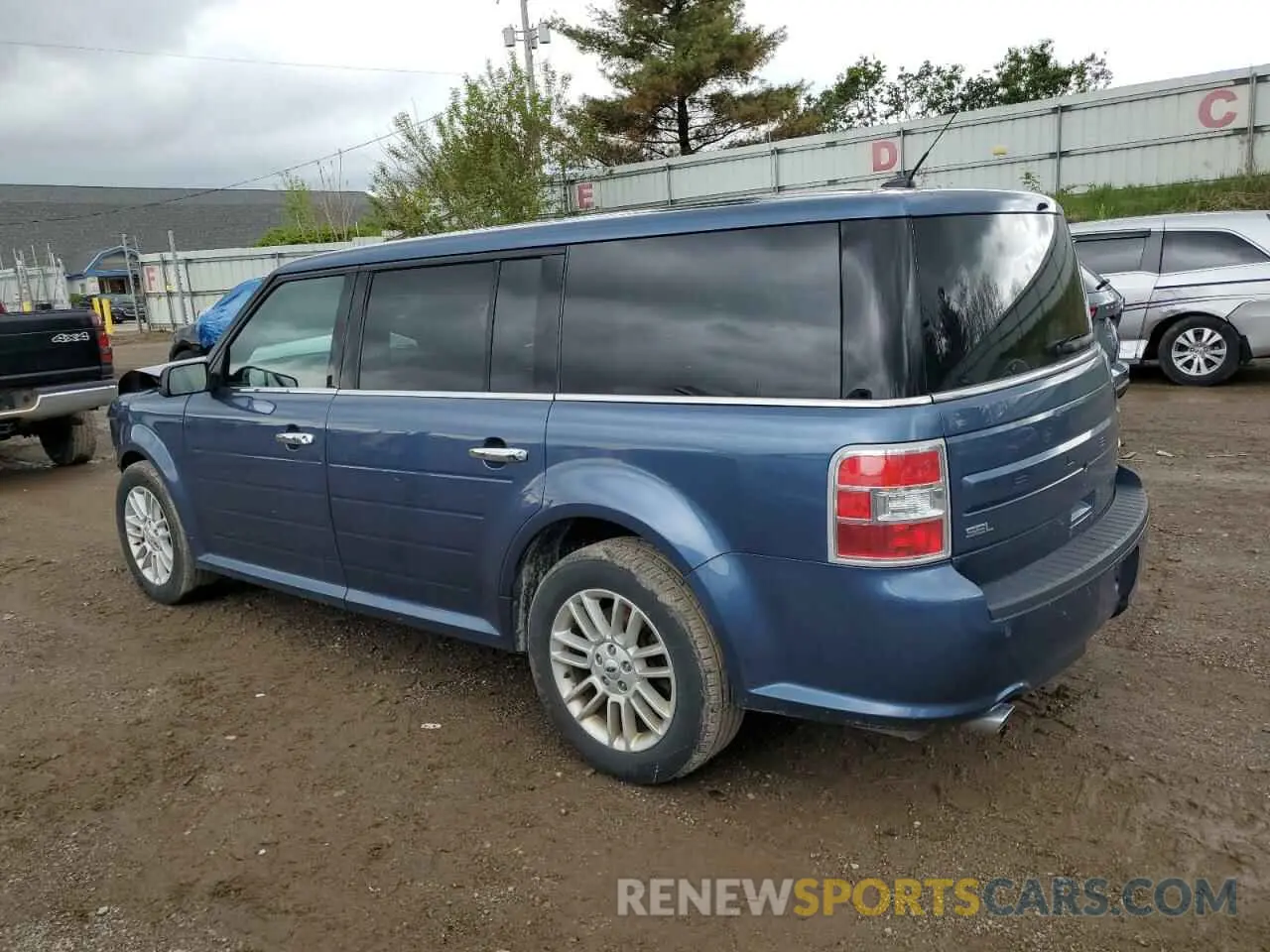 2 fotografías del automóvil dañado 2FMHK6C83KBA38465 FORD FLEX 2019