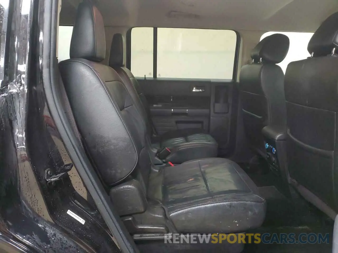 11 fotografías del automóvil dañado 2FMHK6C87KBA36735 FORD FLEX 2019