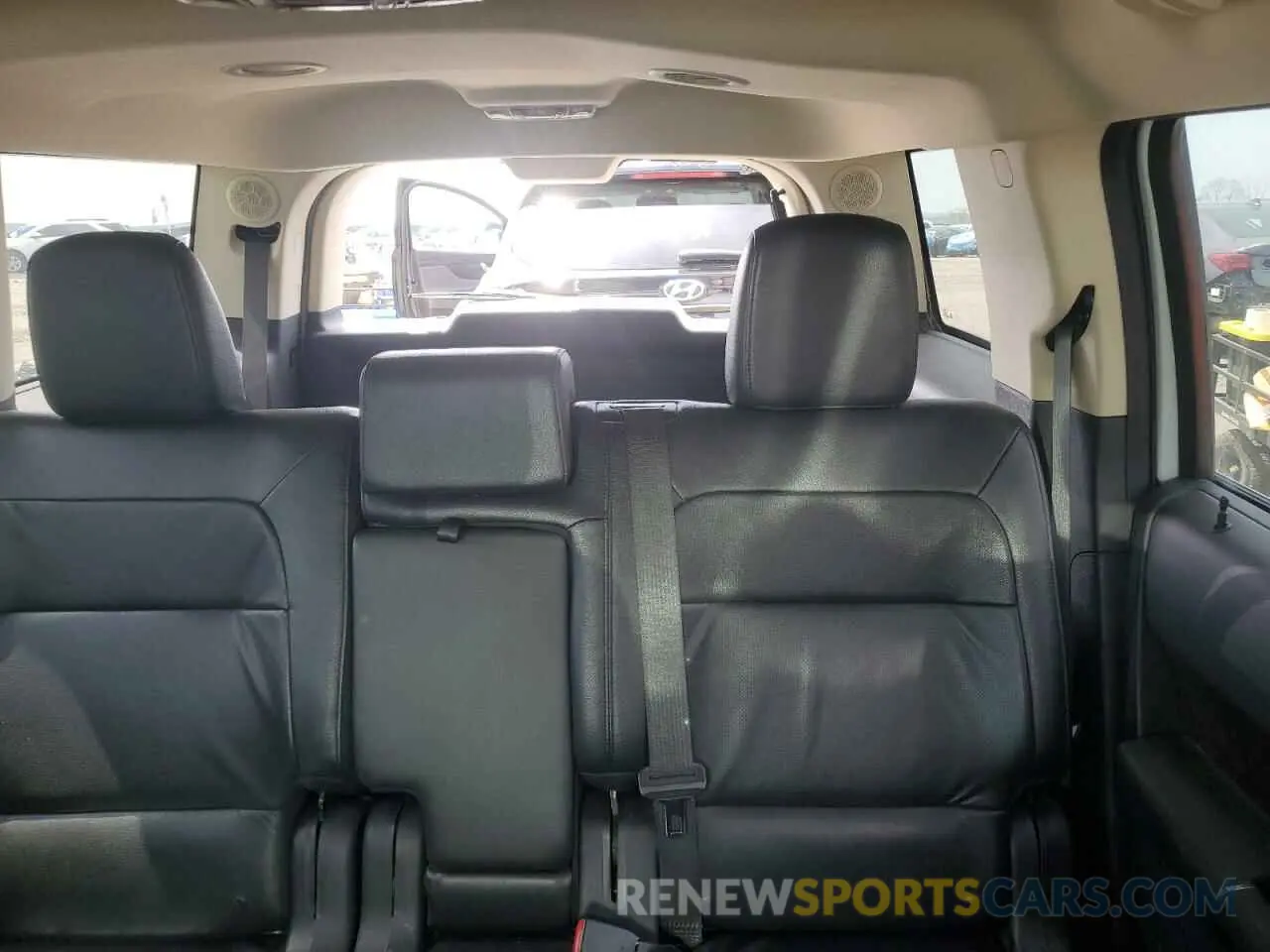10 fotografías del automóvil dañado 2FMHK6D82KBA02779 FORD FLEX 2019