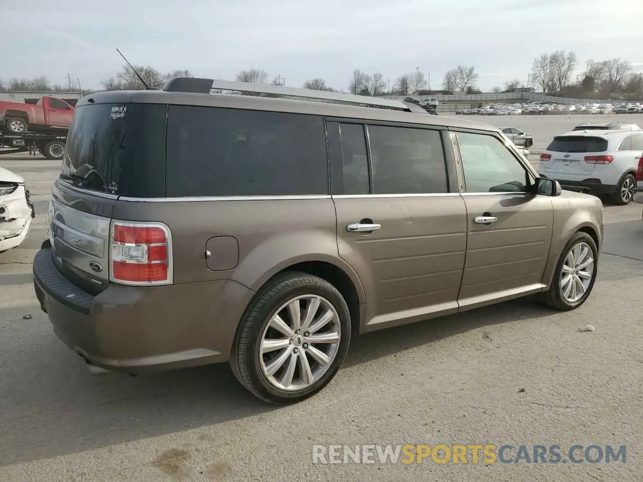 3 fotografías del automóvil dañado 2FMHK6DT0KBA22923 FORD FLEX 2019