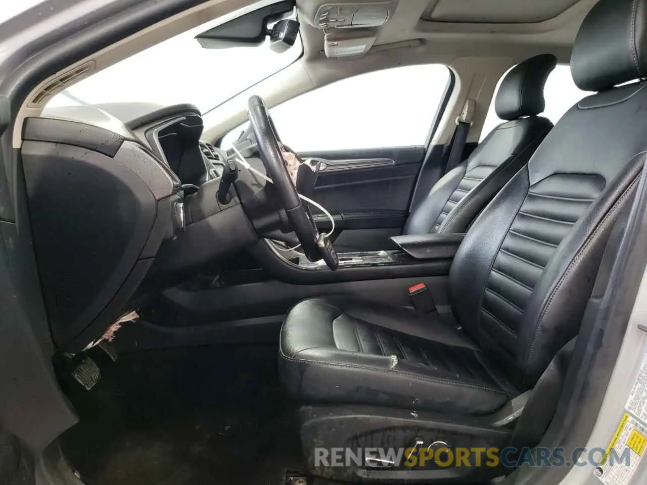 7 fotografías del automóvil dañado 3FA6P0CD0KR254062 FORD FUSION 2019