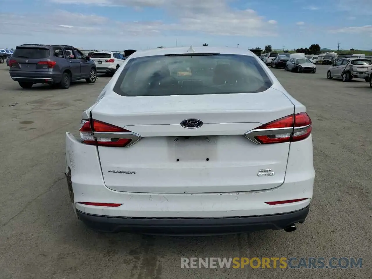 6 fotografías del automóvil dañado 3FA6P0CD0KR254126 FORD FUSION 2019