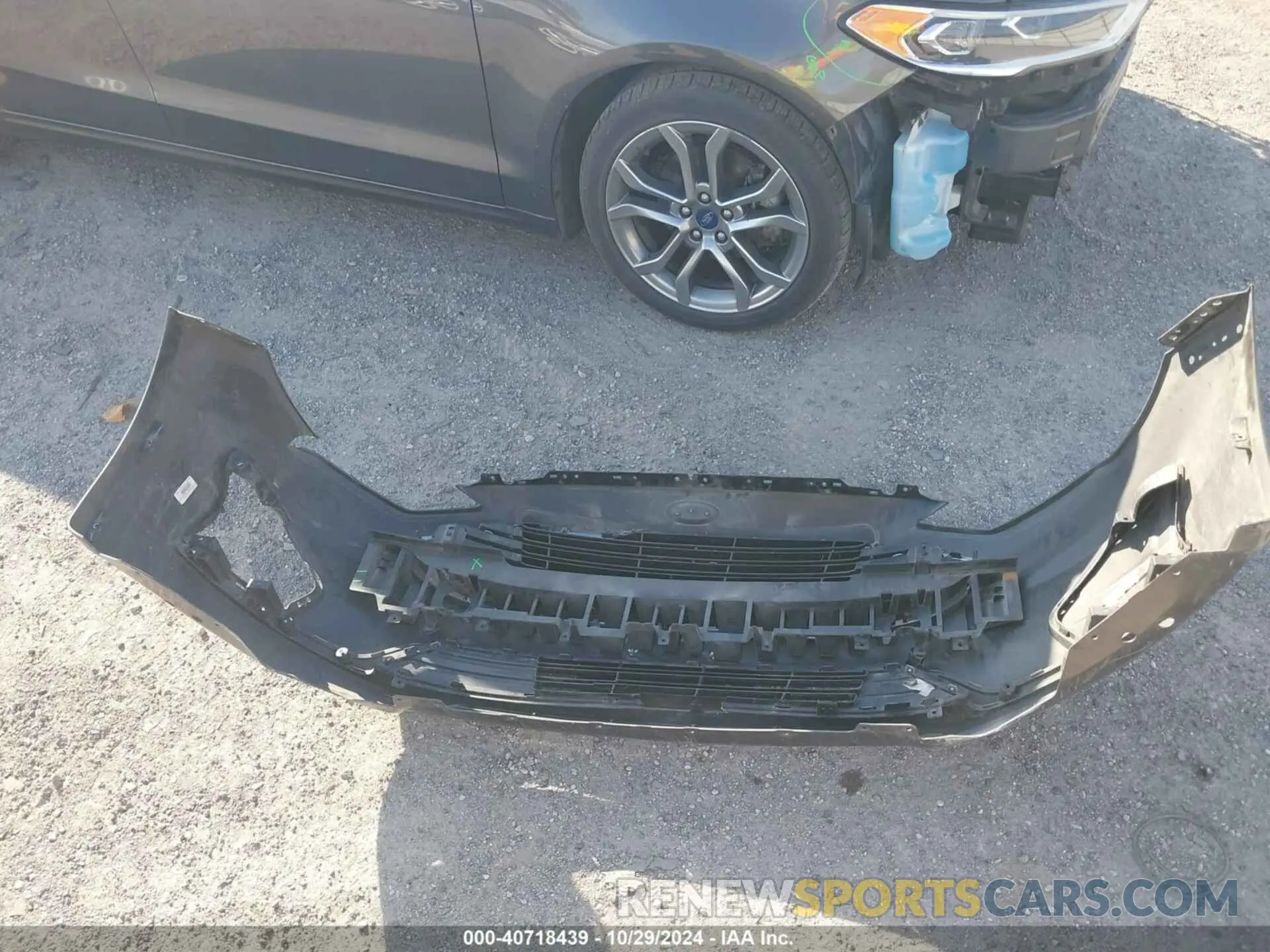 12 fotografías del automóvil dañado 3FA6P0CD2KR145389 FORD FUSION 2019