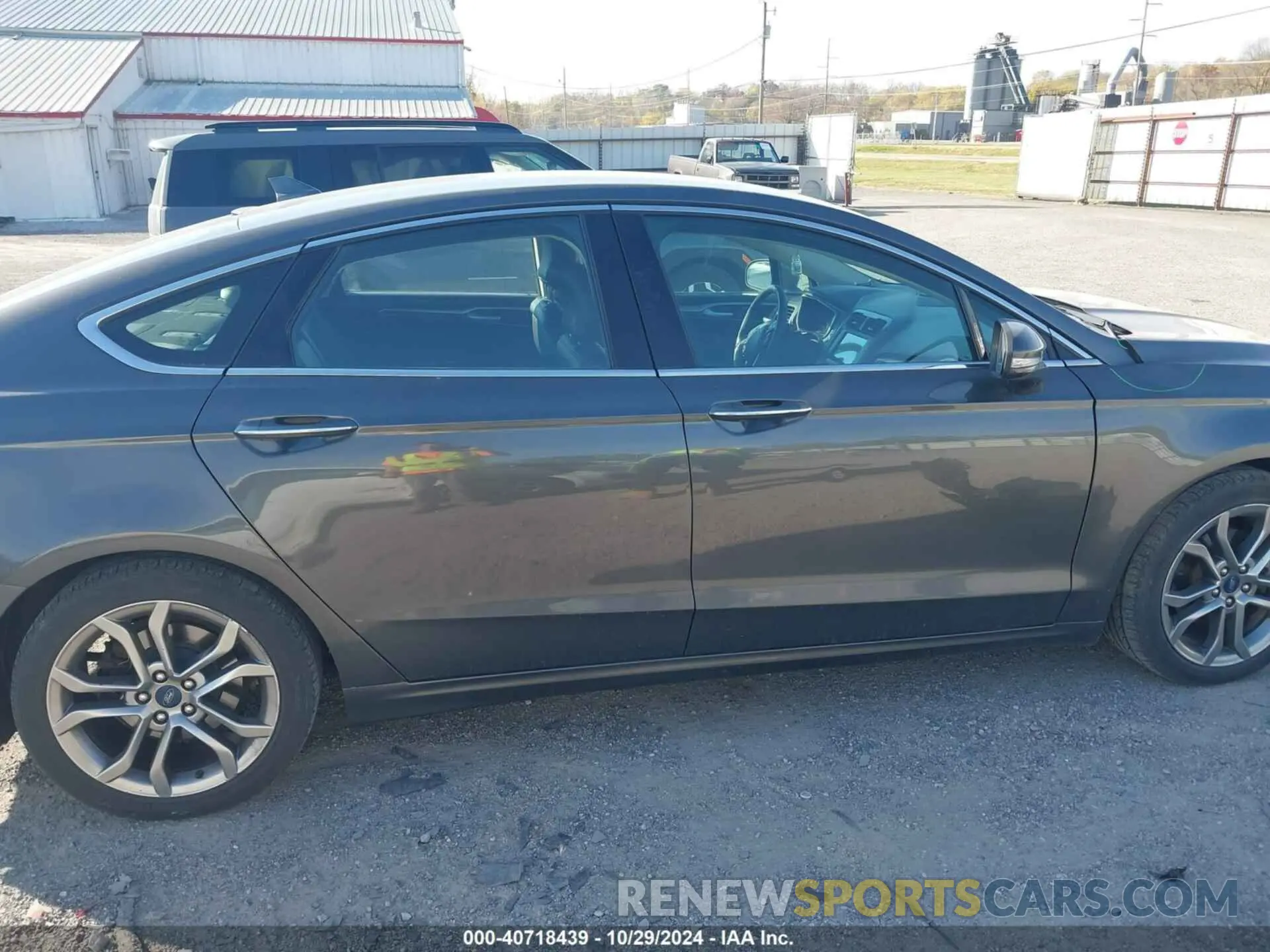 14 fotografías del automóvil dañado 3FA6P0CD2KR145389 FORD FUSION 2019