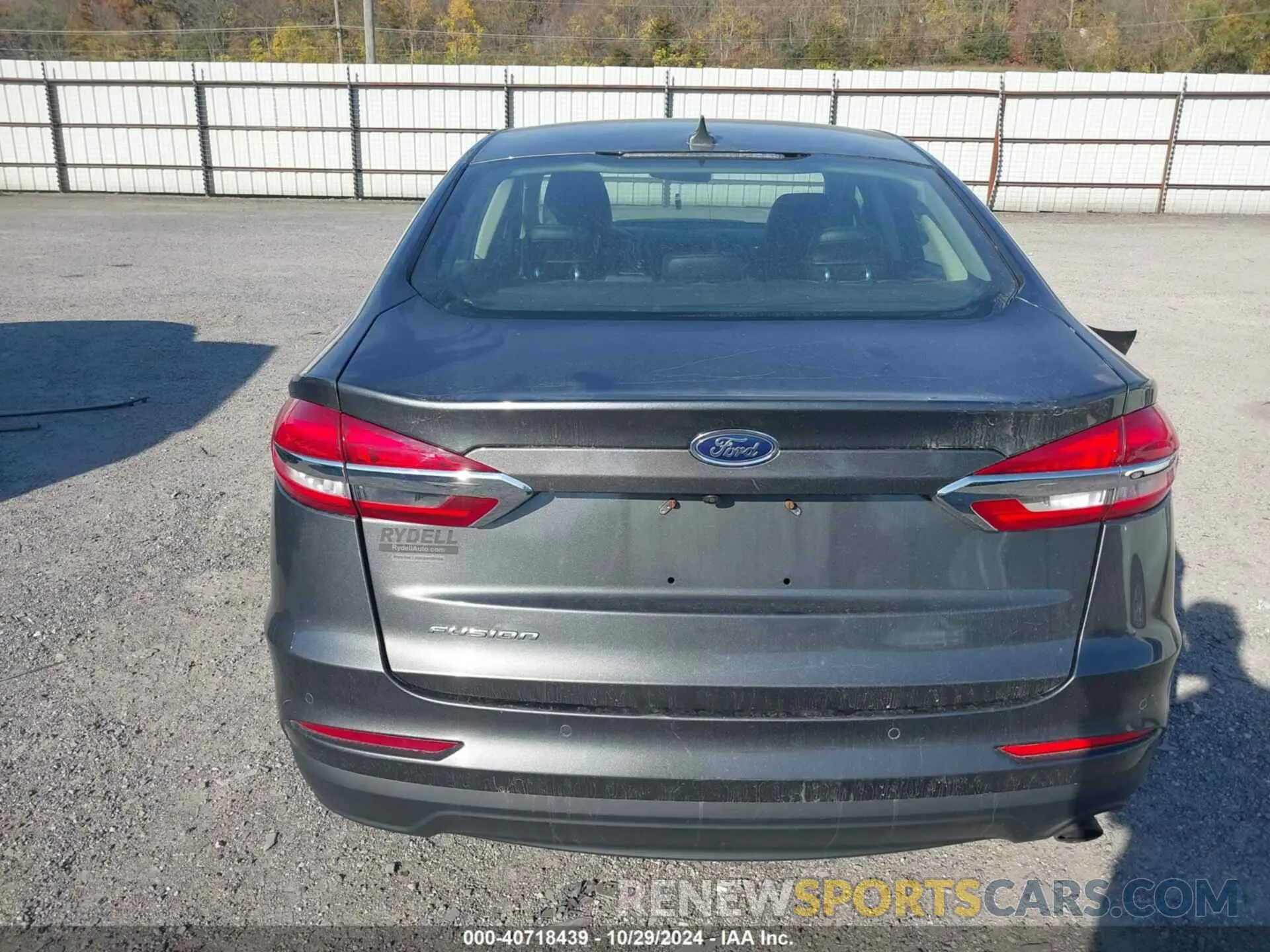 17 fotografías del automóvil dañado 3FA6P0CD2KR145389 FORD FUSION 2019