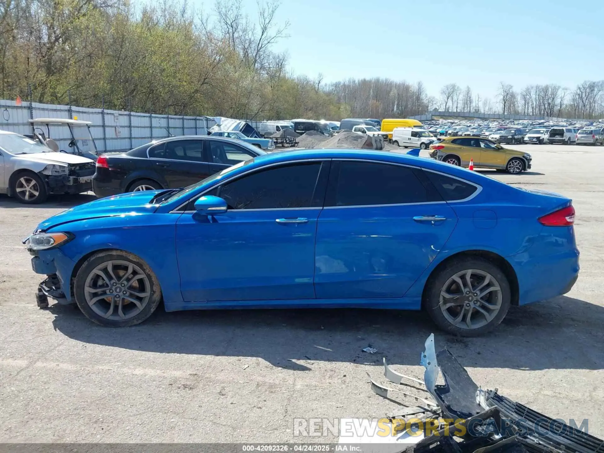 14 fotografías del automóvil dañado 3FA6P0CD2KR222911 FORD FUSION 2019