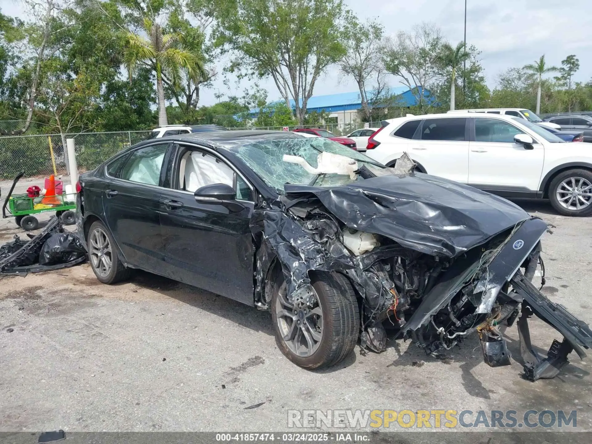 1 fotografías del automóvil dañado 3FA6P0CD3KR150021 FORD FUSION 2019