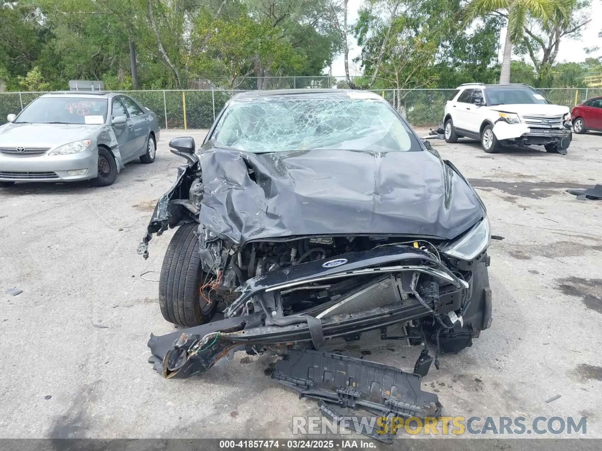 6 fotografías del automóvil dañado 3FA6P0CD3KR150021 FORD FUSION 2019