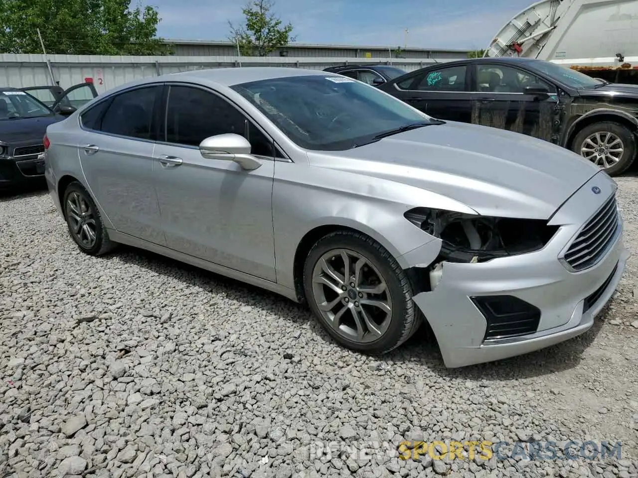 4 fotografías del automóvil dañado 3FA6P0CD3KR181754 FORD FUSION 2019