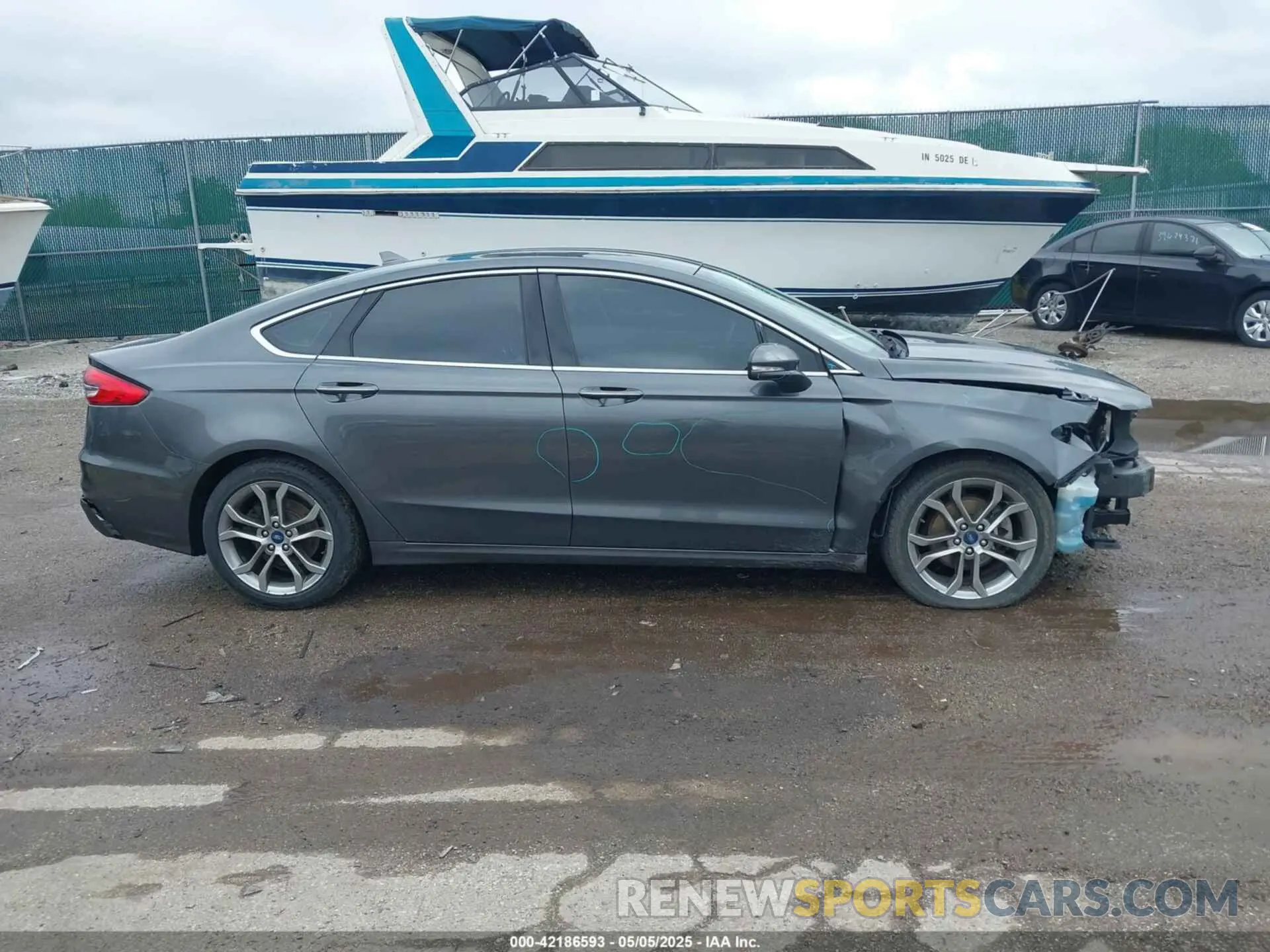 13 fotografías del automóvil dañado 3FA6P0CD3KR259854 FORD FUSION 2019