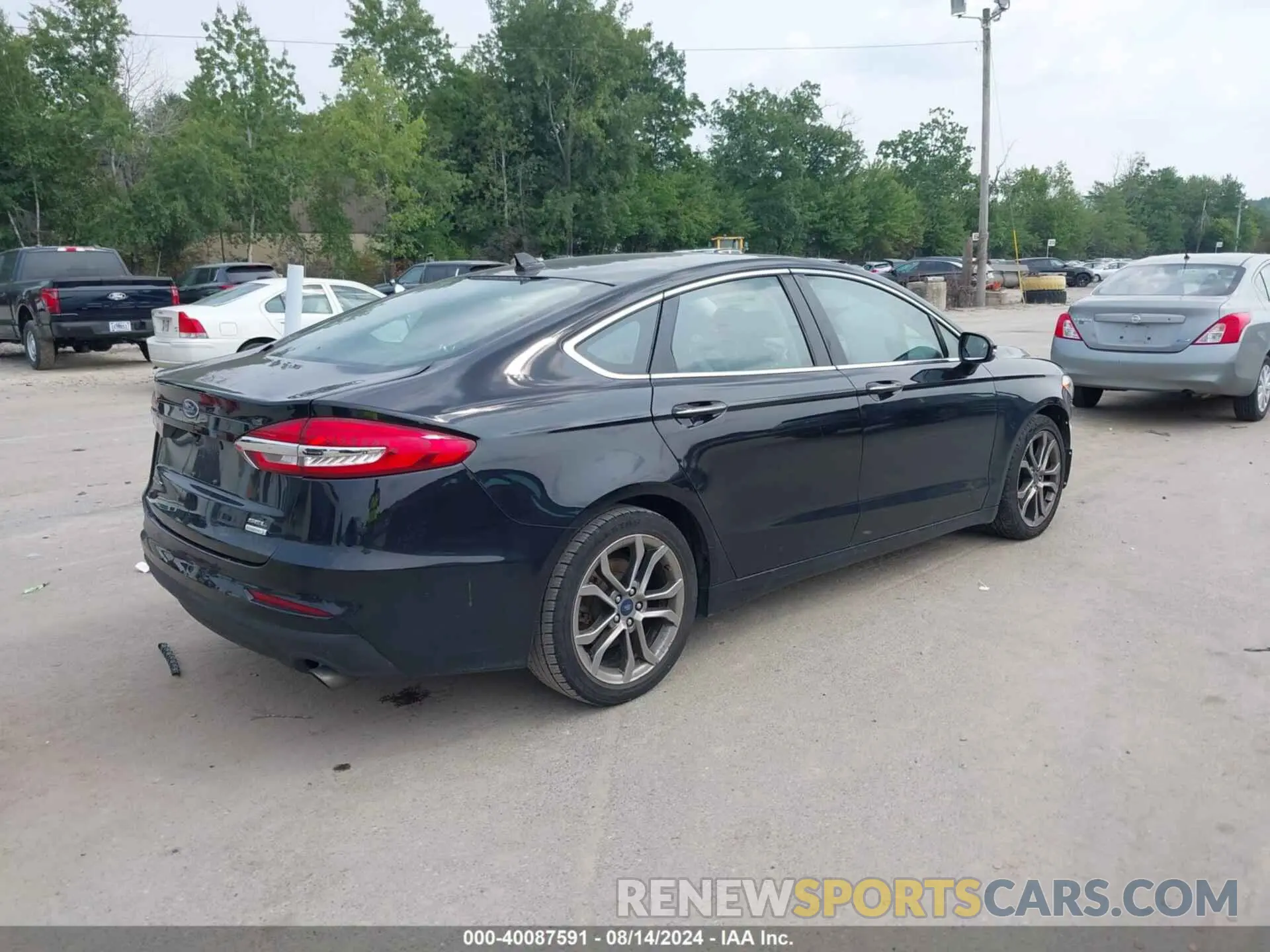 4 fotografías del automóvil dañado 3FA6P0CD4KR224479 FORD FUSION 2019