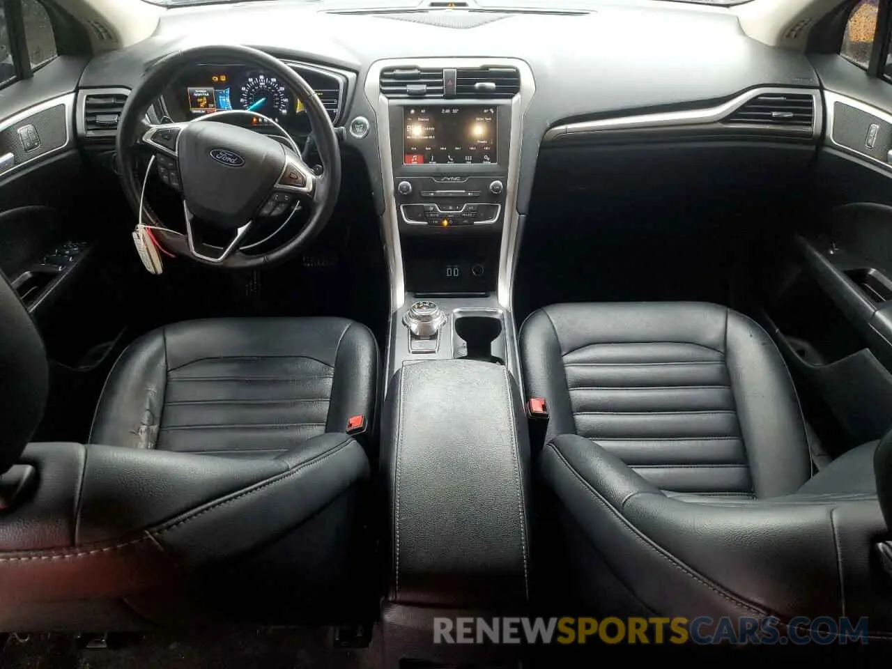 8 fotografías del automóvil dañado 3FA6P0CD5KR236530 FORD FUSION 2019